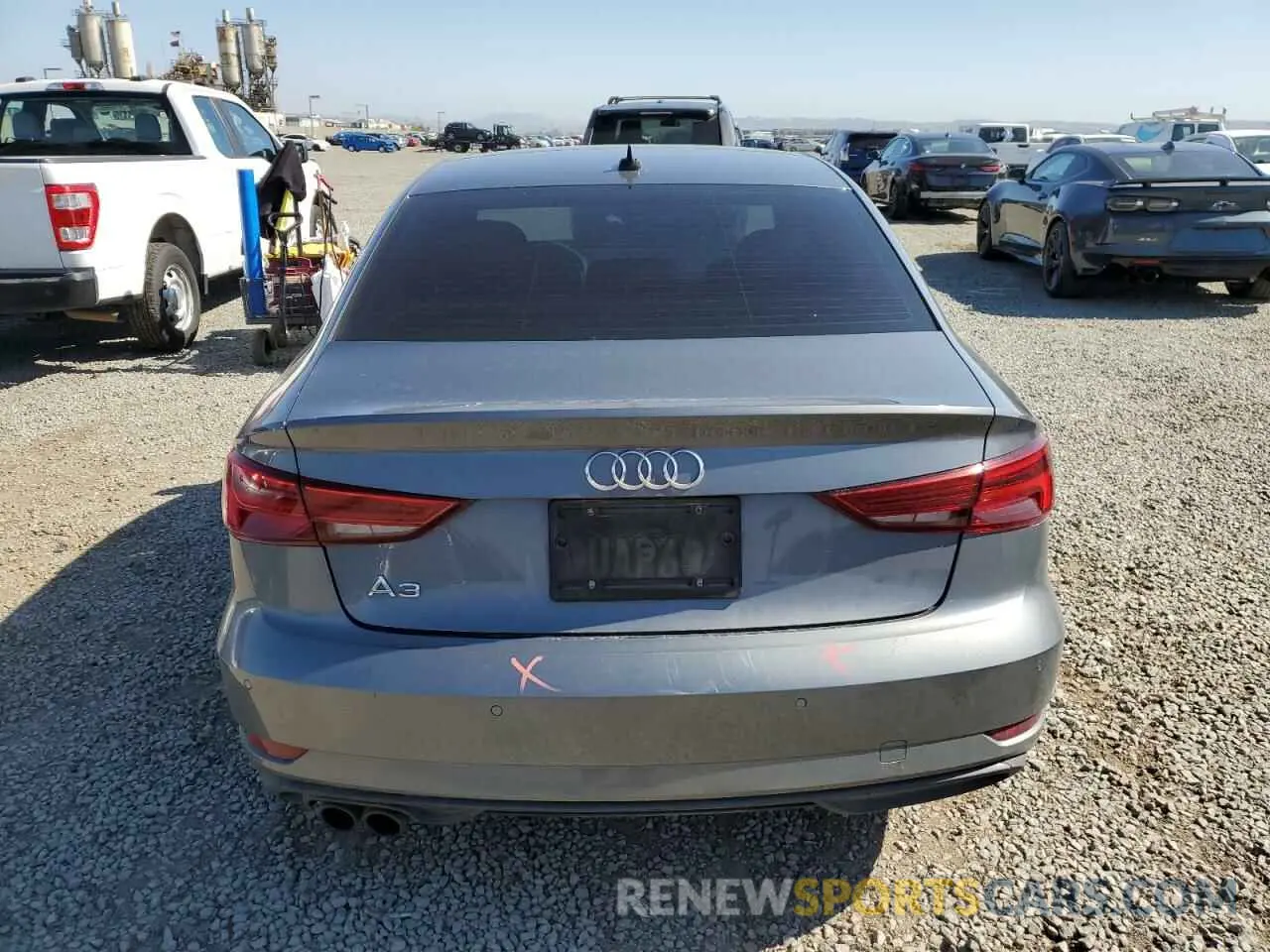 6 fotografías del automóvil dañado WAUAUGFF6LA104324 AUDI A3 2020