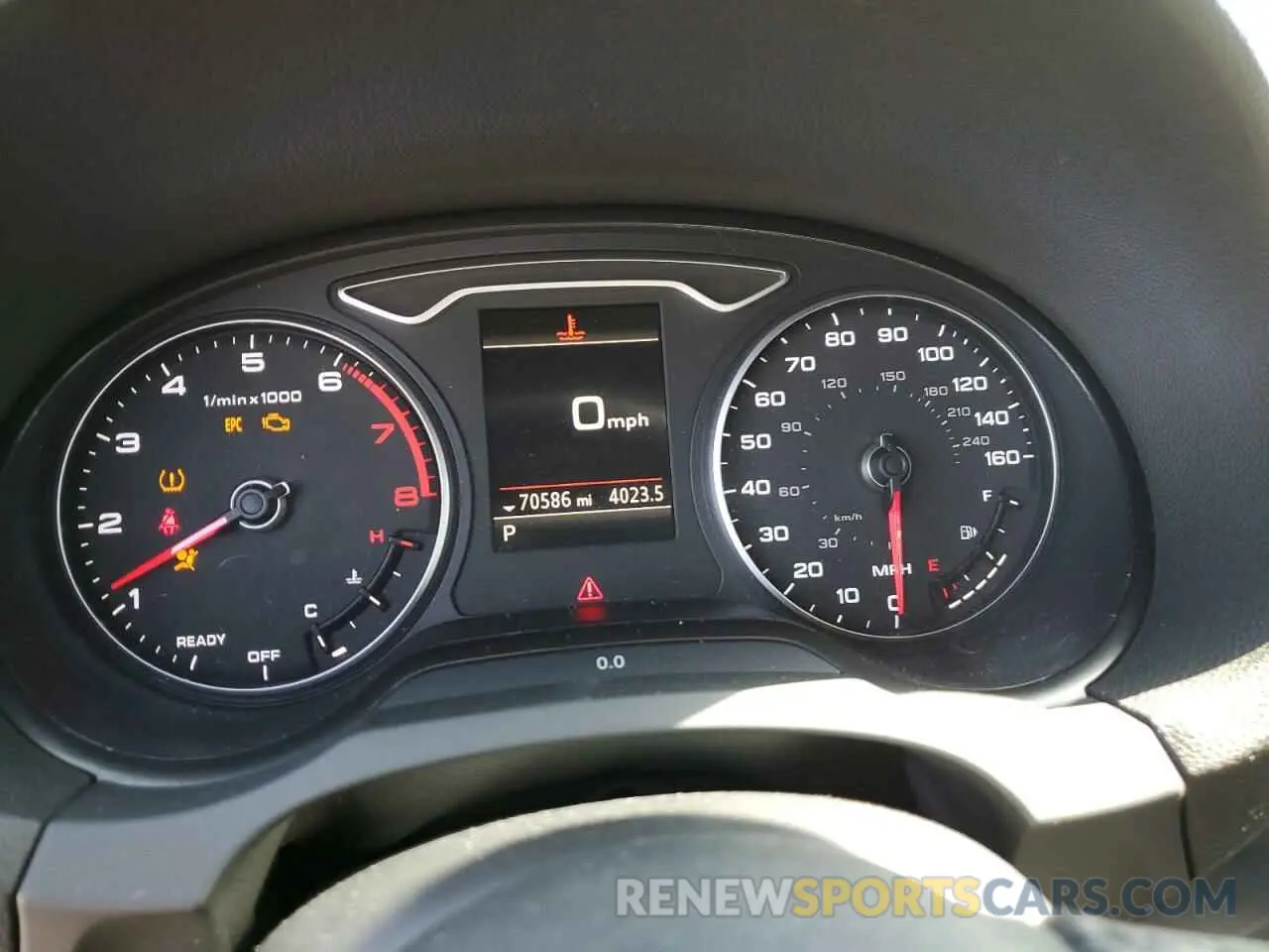 9 fotografías del automóvil dañado WAUAUGFF6LA104324 AUDI A3 2020