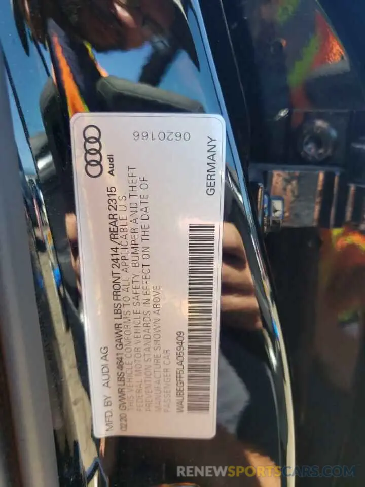 10 fotografías del automóvil dañado WAUBEGFF5LA059409 AUDI A3 2020