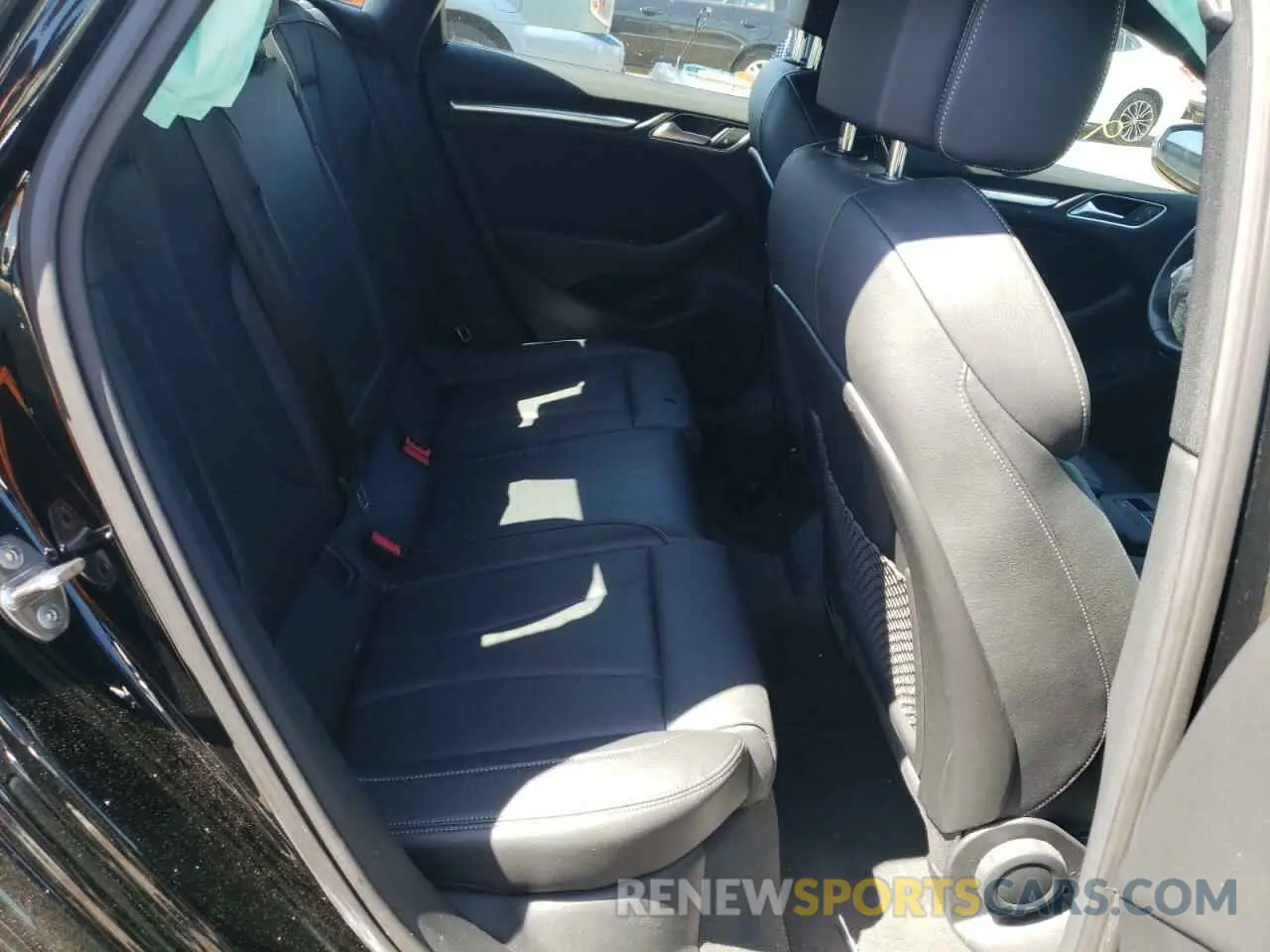 6 fotografías del automóvil dañado WAUBEGFF5LA059409 AUDI A3 2020