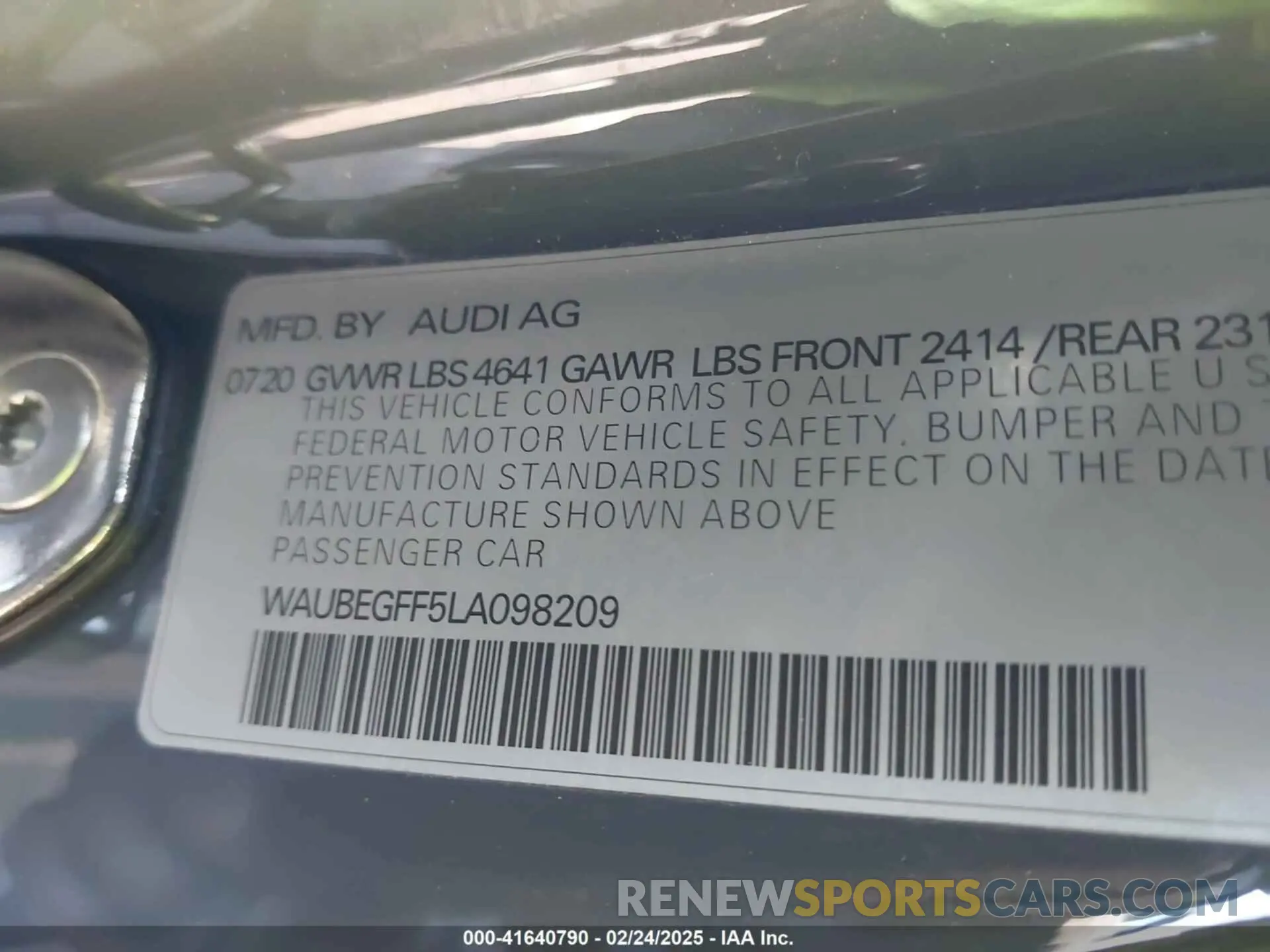9 fotografías del automóvil dañado WAUBEGFF5LA098209 AUDI A3 2020