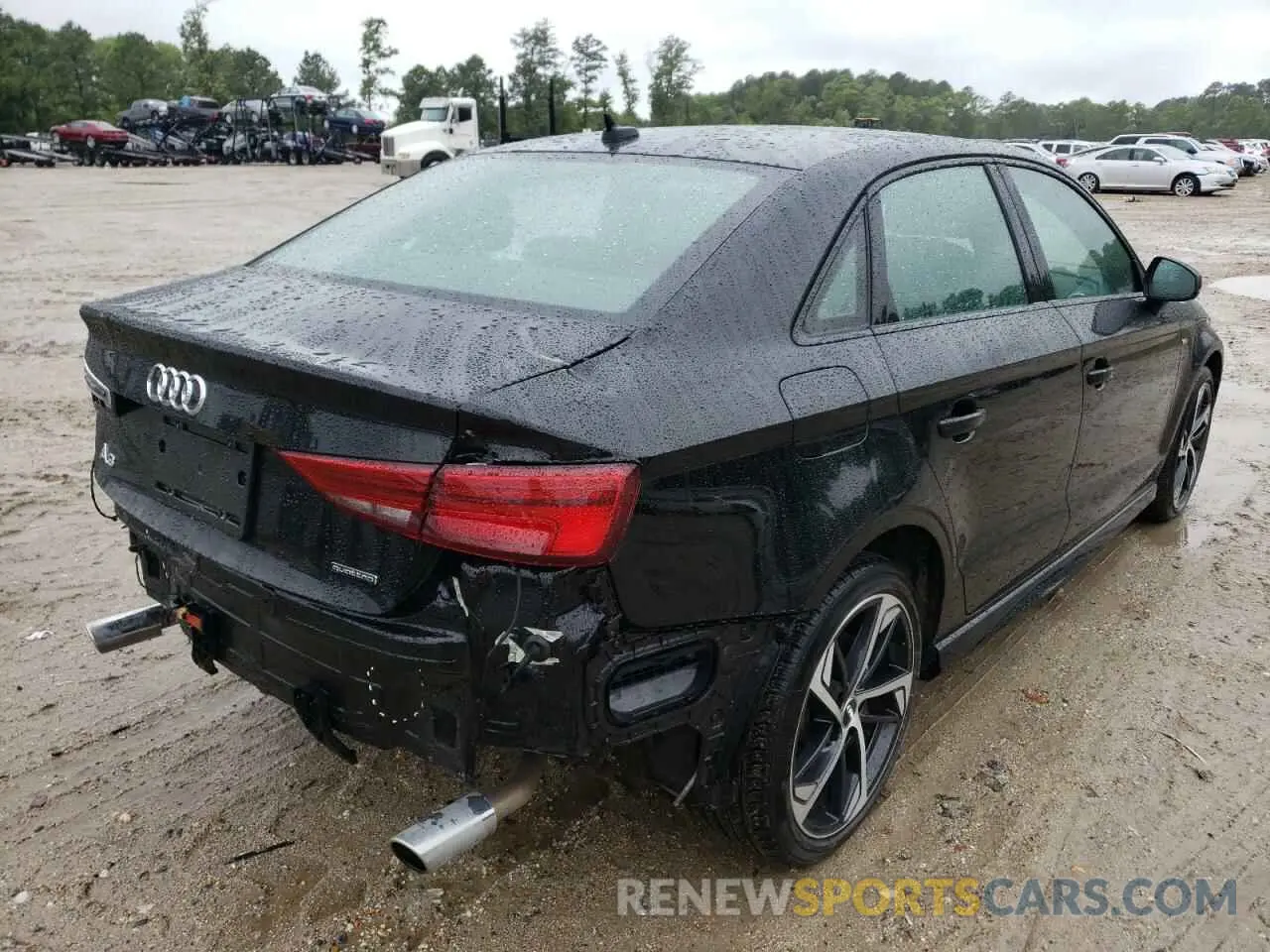 4 fotografías del automóvil dañado WAUBEGFF7LA043227 AUDI A3 2020
