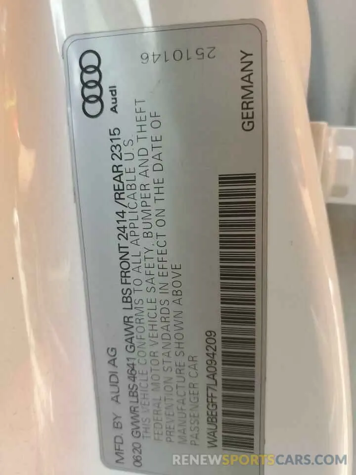 12 fotografías del automóvil dañado WAUBEGFF7LA094209 AUDI A3 2020