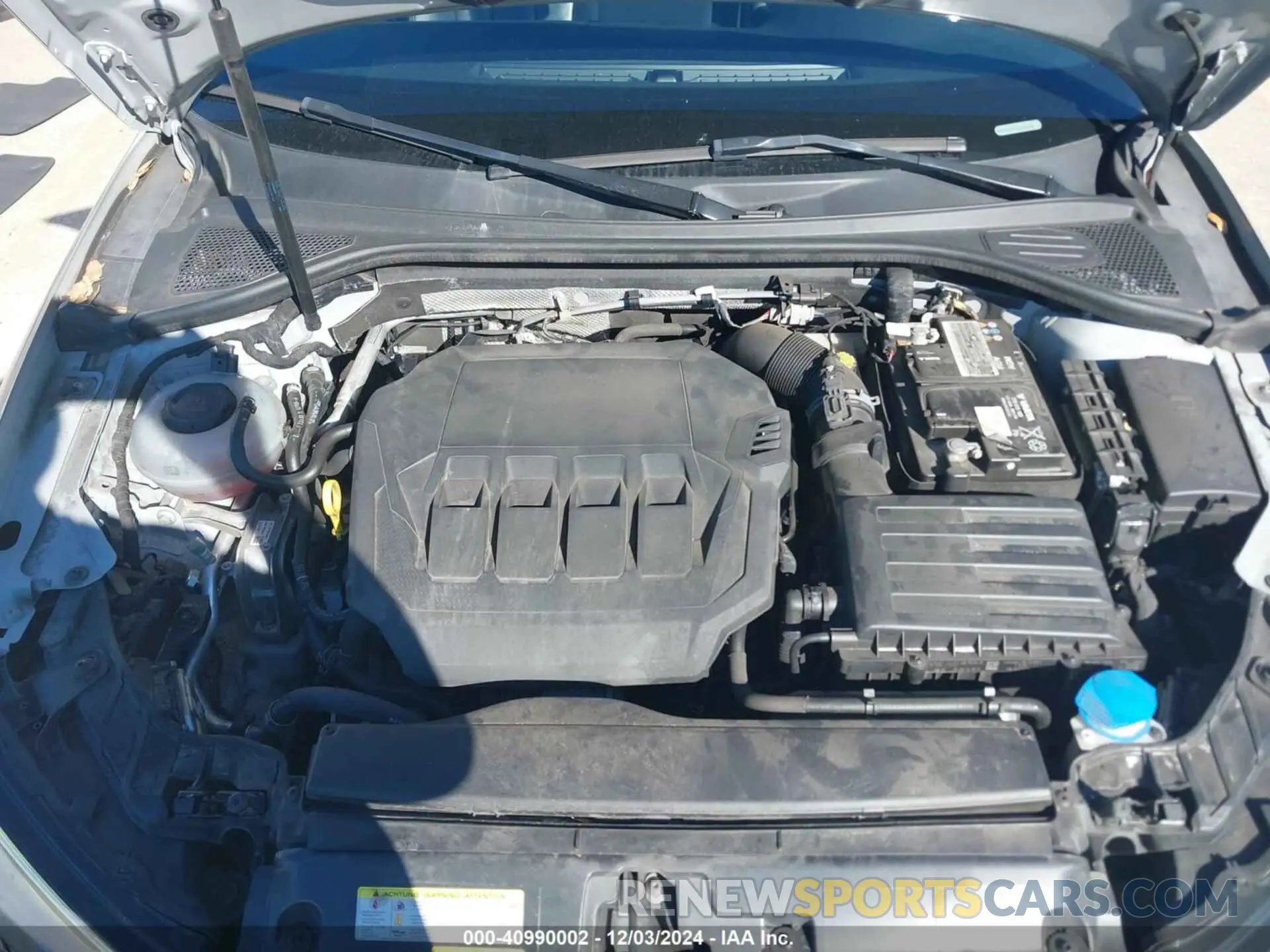 10 fotografías del automóvil dañado WAUCUGFF0LA052746 AUDI A3 2020