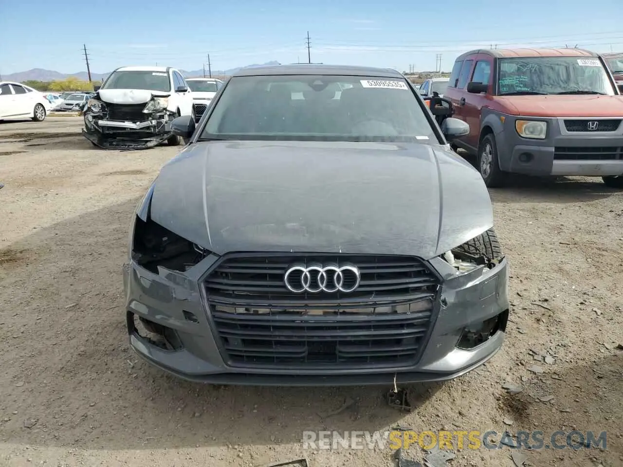 5 fotografías del automóvil dañado WAUCUGFF2LA005427 AUDI A3 2020