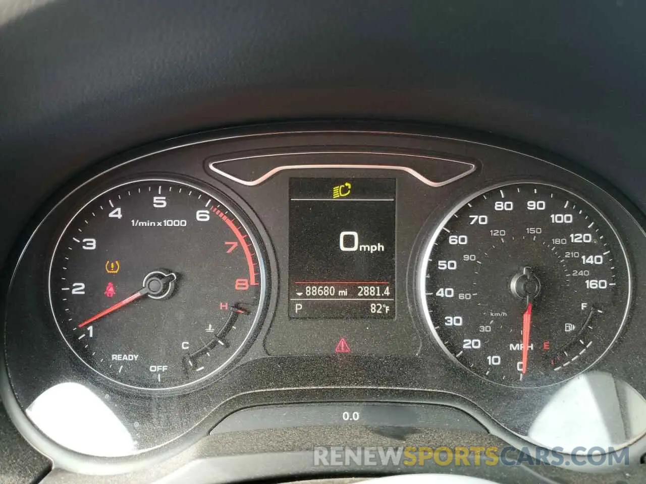 9 fotografías del automóvil dañado WAUCUGFF2LA005427 AUDI A3 2020