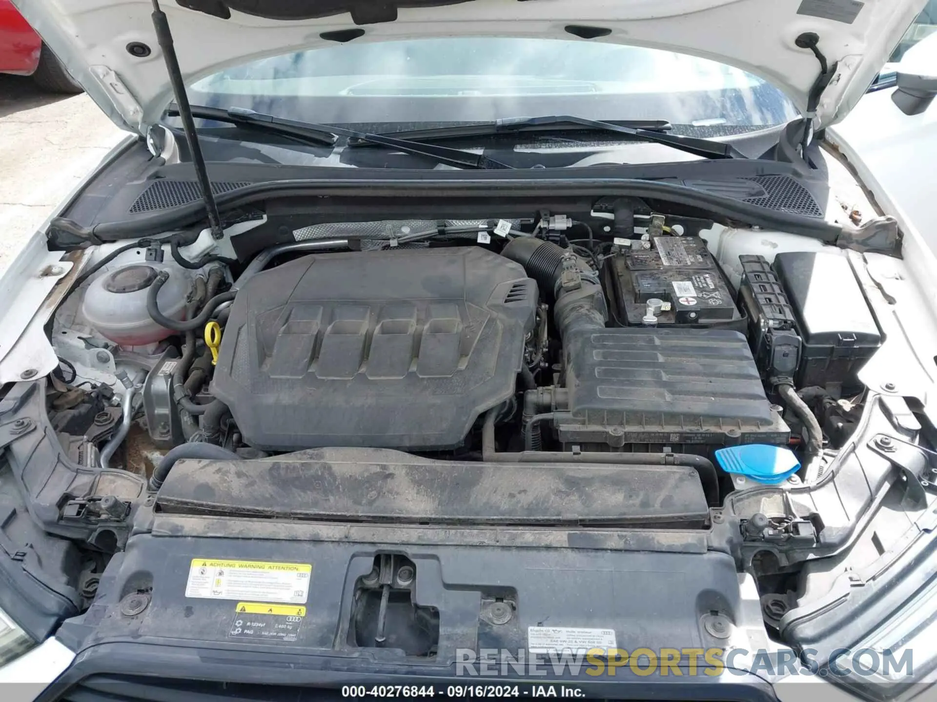 10 fotografías del automóvil dañado WAUCUGFF6LA047387 AUDI A3 2020
