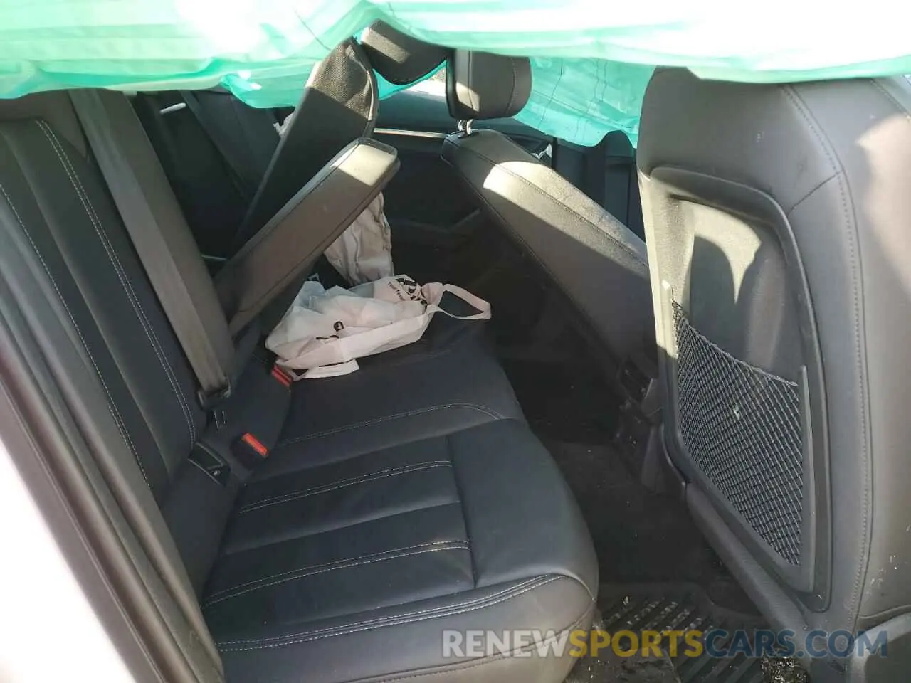 10 fotografías del automóvil dañado WAUAUDGY0NA076022 AUDI A3 2022