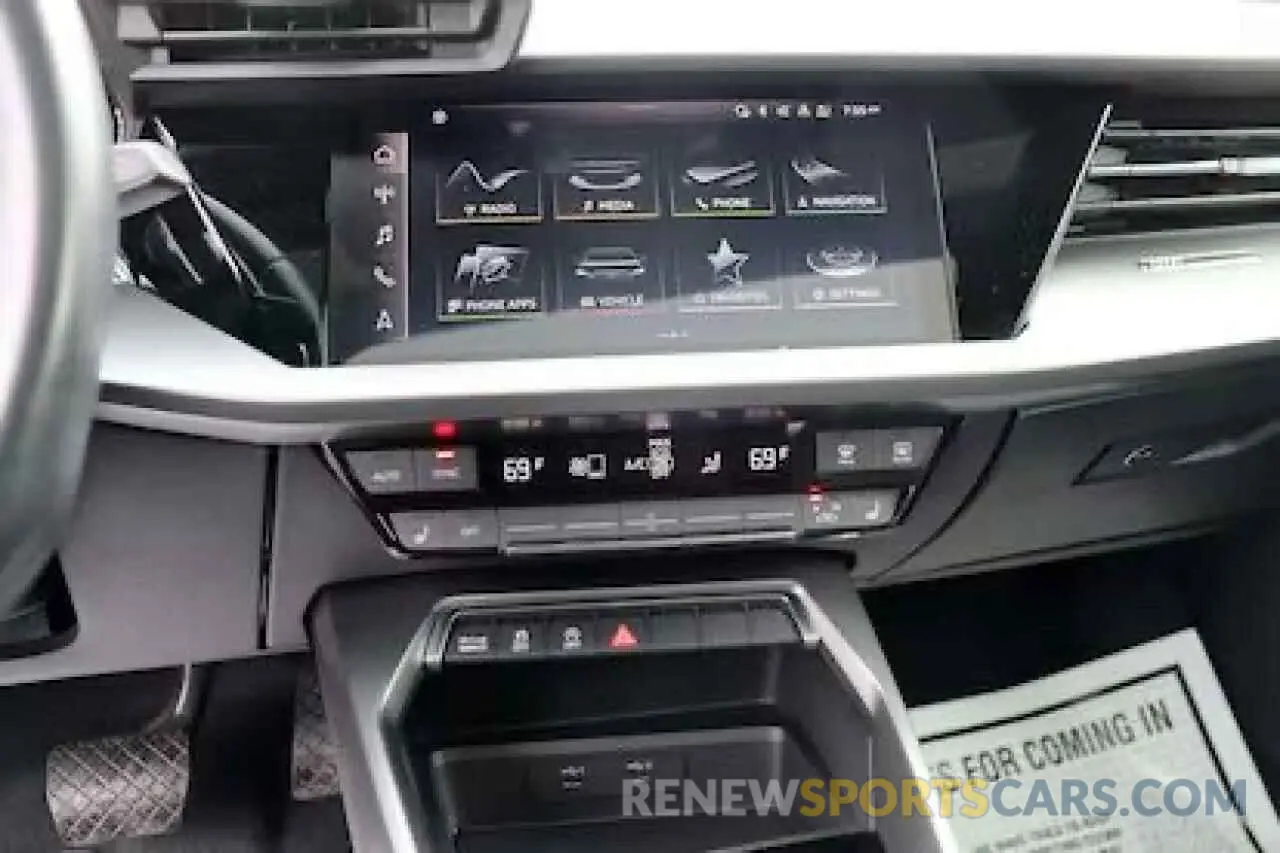 9 fotografías del automóvil dañado WAUAUDGY5NA055618 AUDI A3 2022