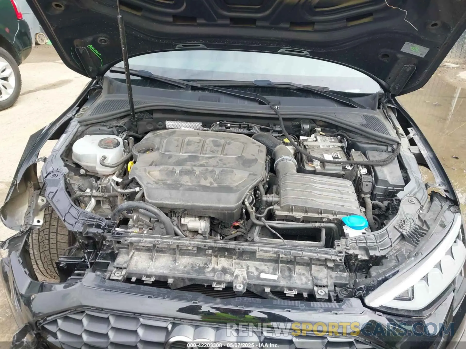 10 fotografías del automóvil dañado WAUAUDGY7NA032857 AUDI A3 2022