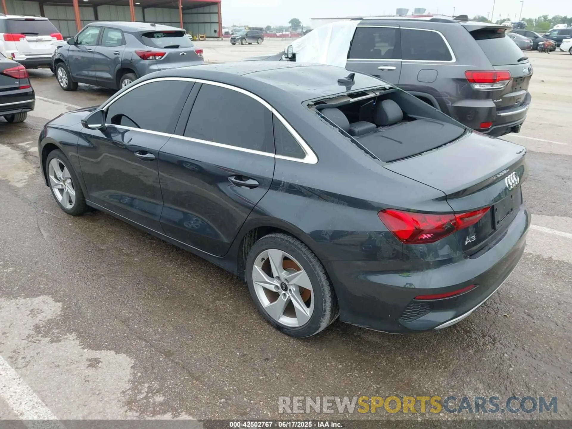 3 fotografías del automóvil dañado WAUAUDGY8NA075426 AUDI A3 2022