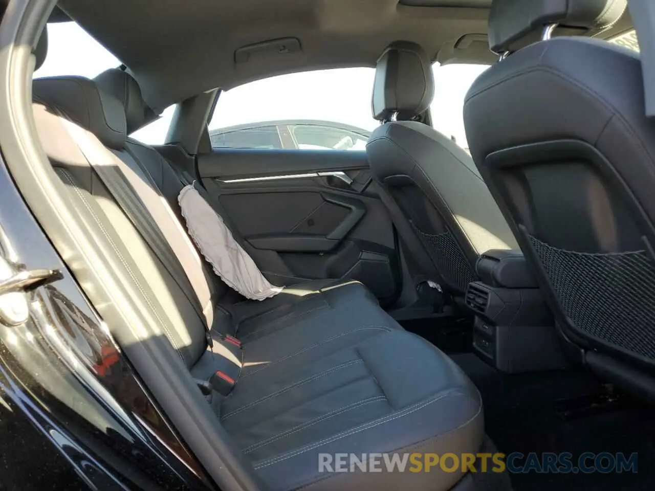 10 fotografías del automóvil dañado WAUAUDGY9NA040121 AUDI A3 2022