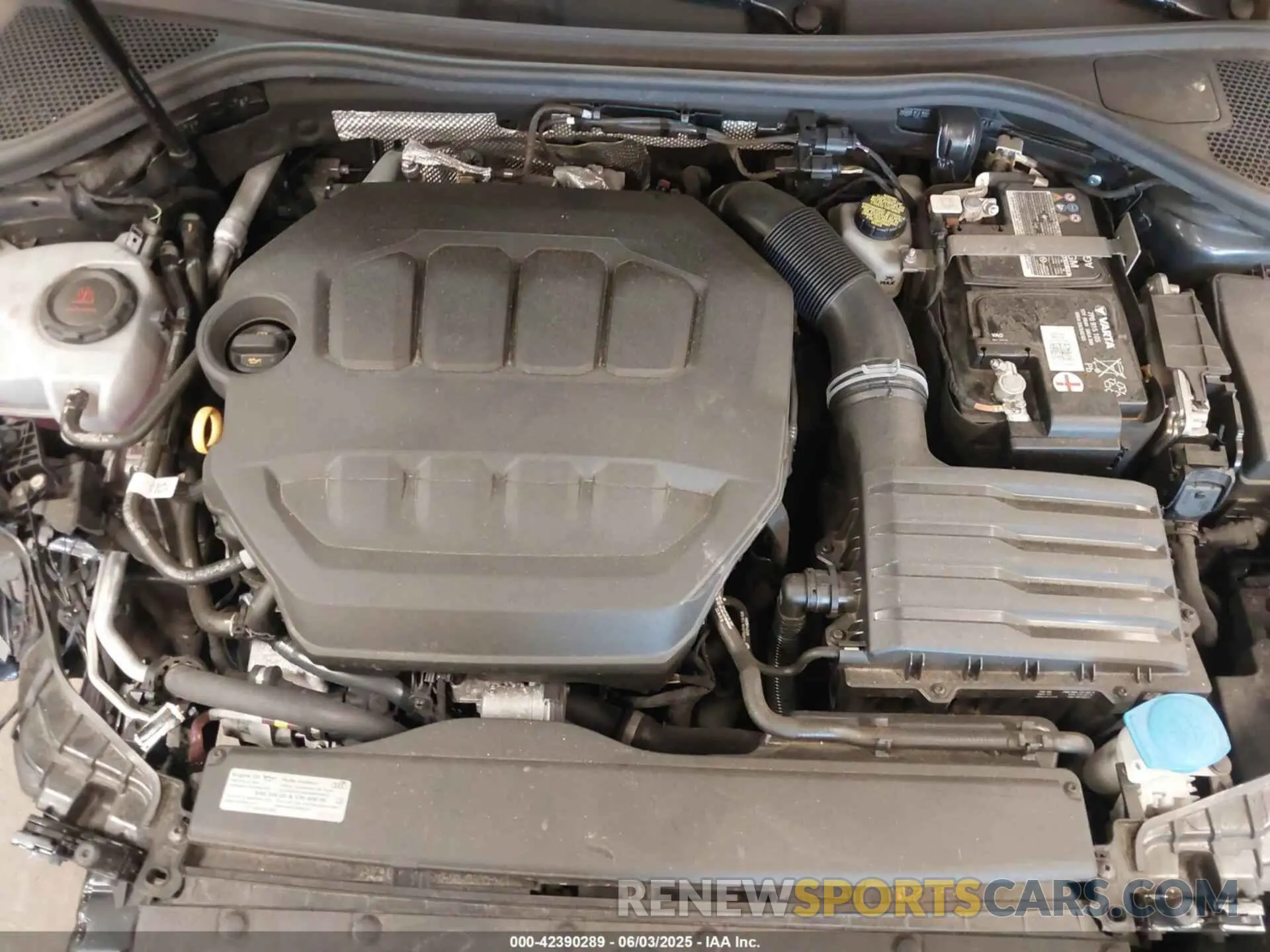 10 fotografías del automóvil dañado WAUBUDGY4NA056411 AUDI A3 2022