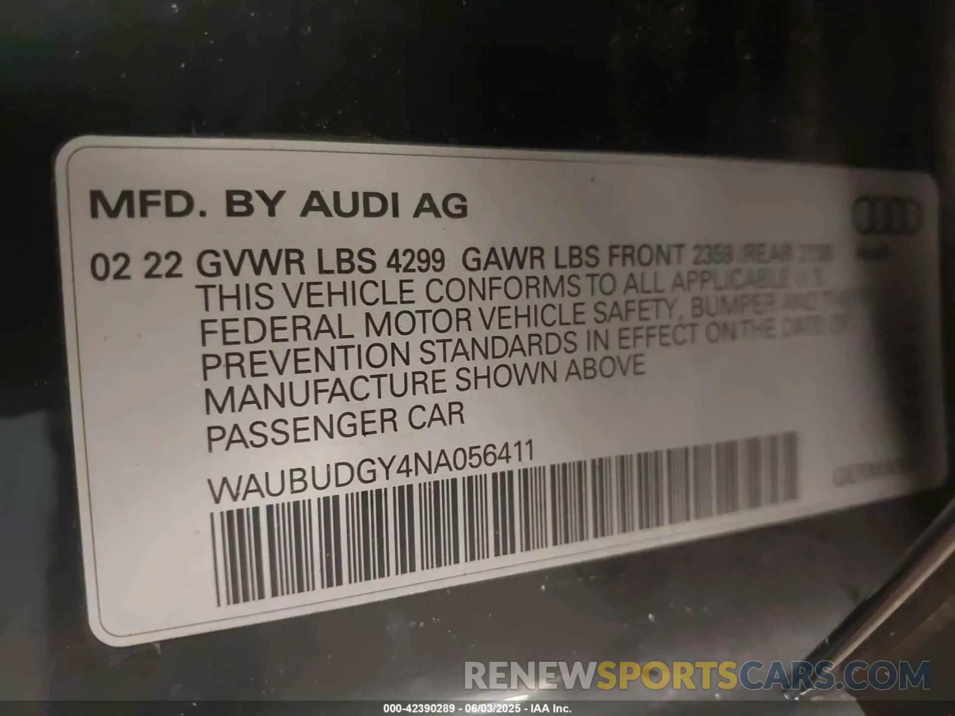 9 fotografías del automóvil dañado WAUBUDGY4NA056411 AUDI A3 2022