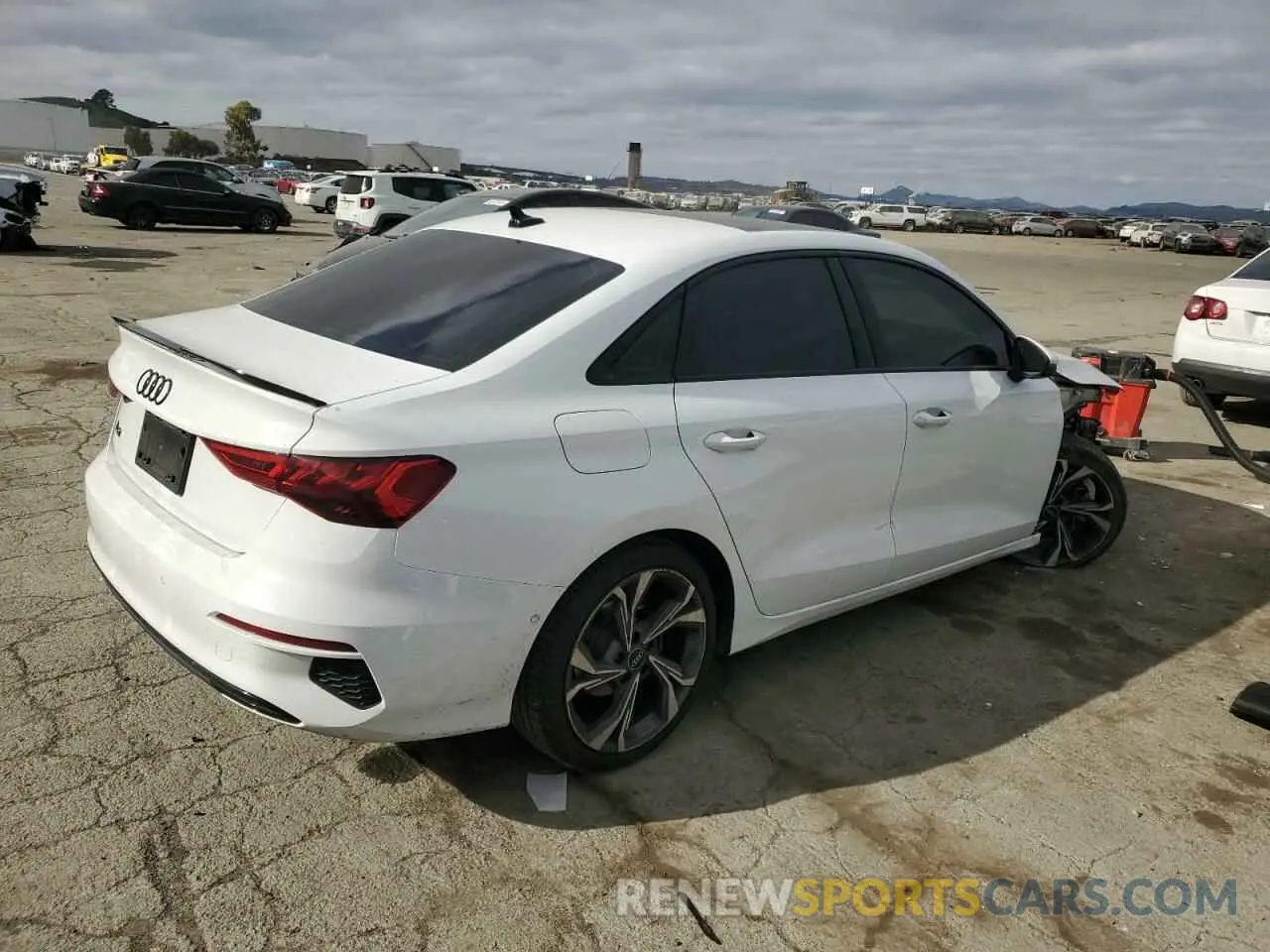 3 fotografías del automóvil dañado WAUBUDGY5NA013213 AUDI A3 2022