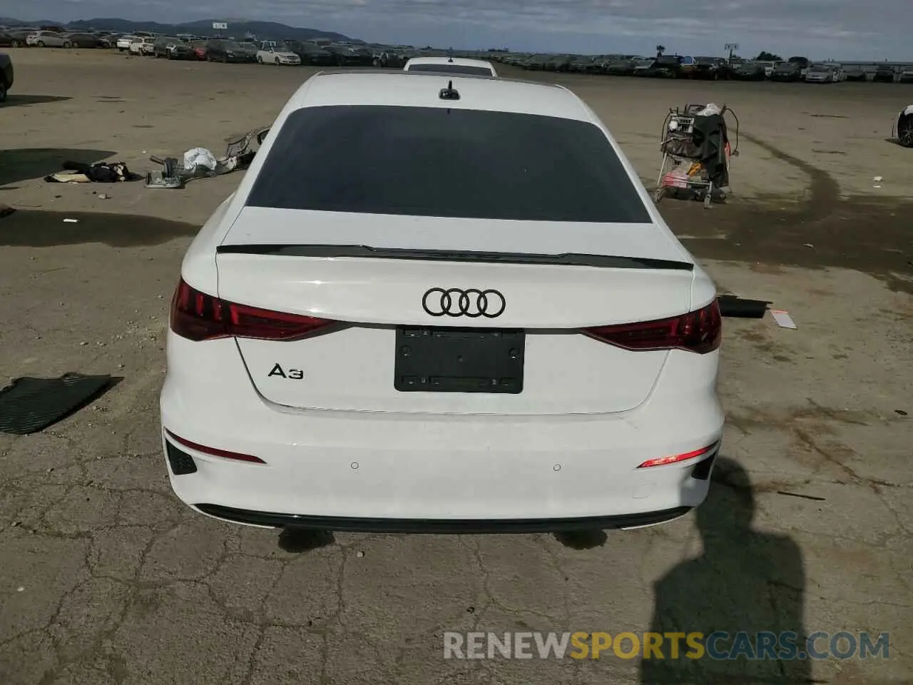 6 fotografías del automóvil dañado WAUBUDGY5NA013213 AUDI A3 2022