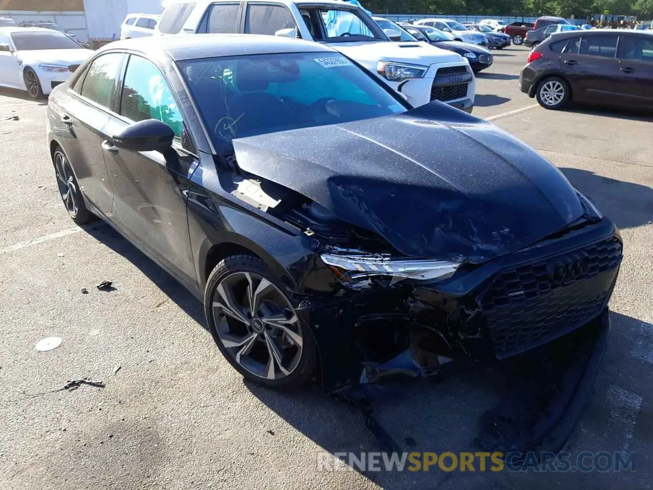 1 fotografías del automóvil dañado WAUHUDGY5NA030880 AUDI A3 2022