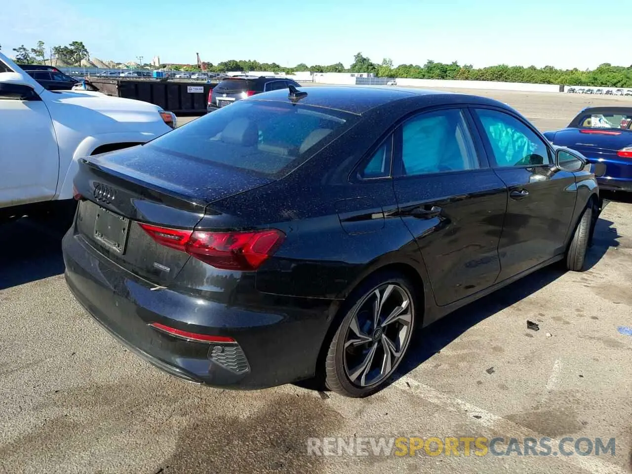 4 fotografías del automóvil dañado WAUHUDGY5NA030880 AUDI A3 2022