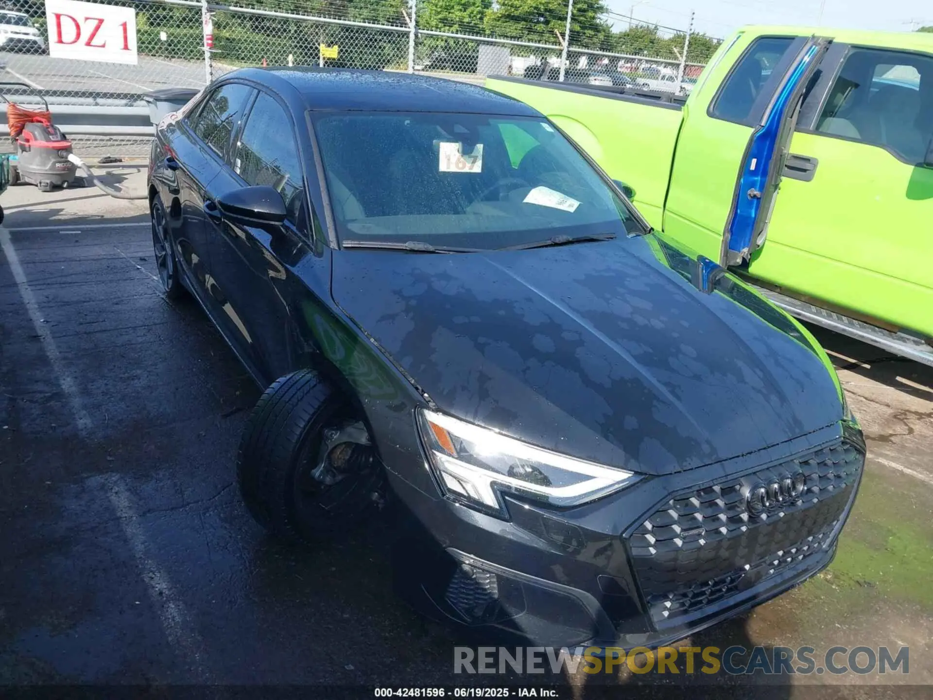 1 fotografías del automóvil dañado WAUHUDGY5NA092523 AUDI A3 2022
