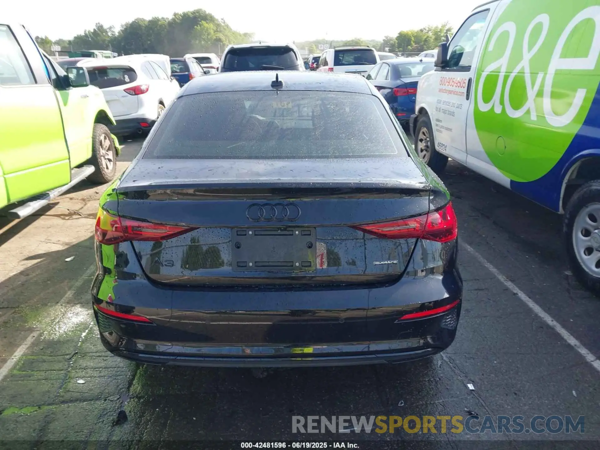 16 fotografías del automóvil dañado WAUHUDGY5NA092523 AUDI A3 2022