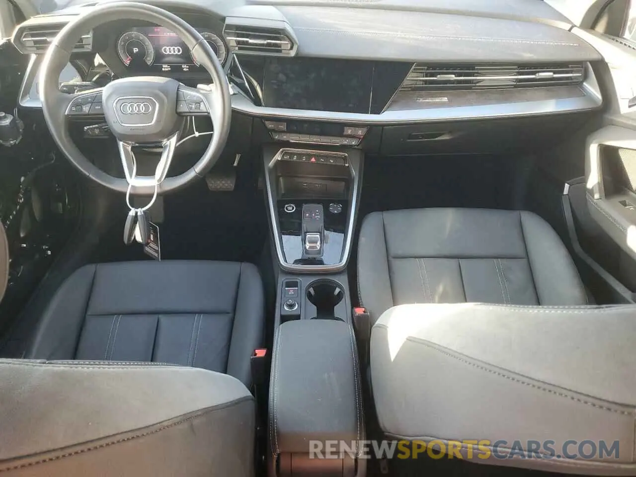 8 fotografías del automóvil dañado WAUJUDGYXNA057669 AUDI A3 2022