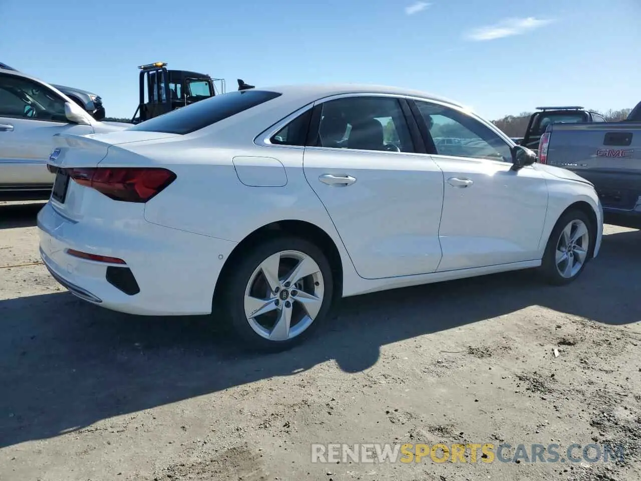 3 fotografías del automóvil dañado WAUAUDGY1PA039208 AUDI A3 2023