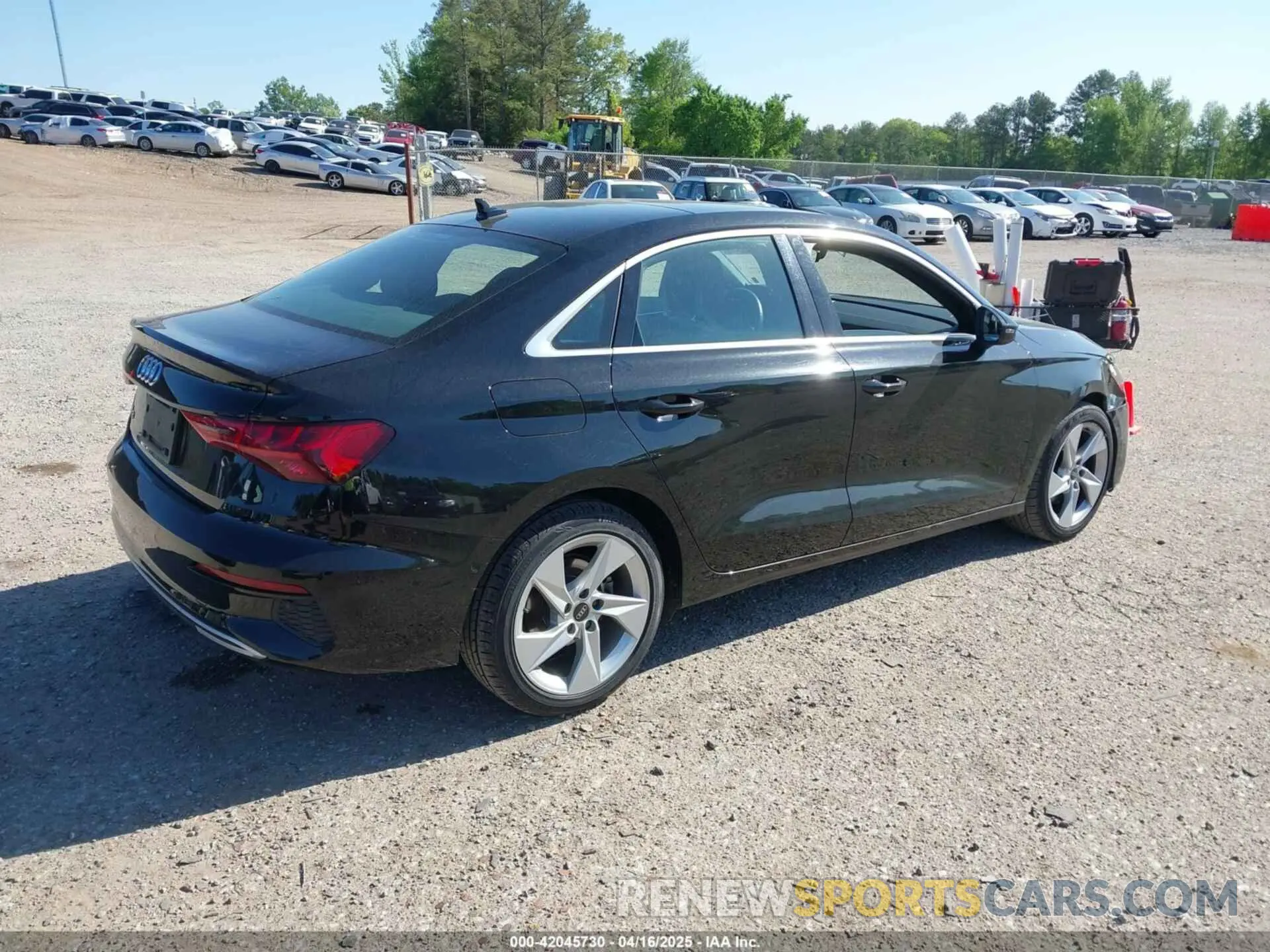 4 fotografías del automóvil dañado WAUAUDGY1PA070894 AUDI A3 2023