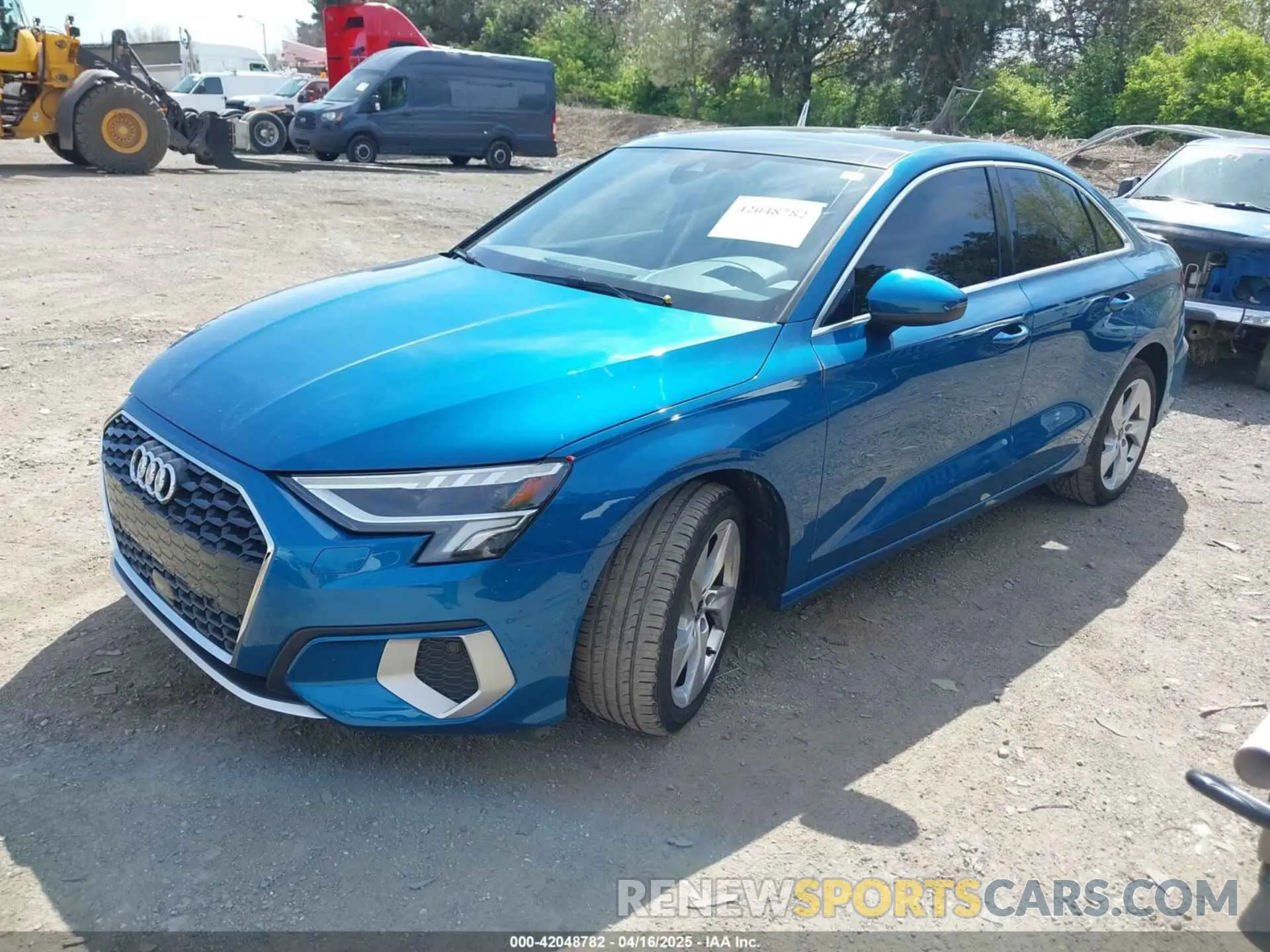 2 fotografías del automóvil dañado WAUAUDGY1PA084908 AUDI A3 2023