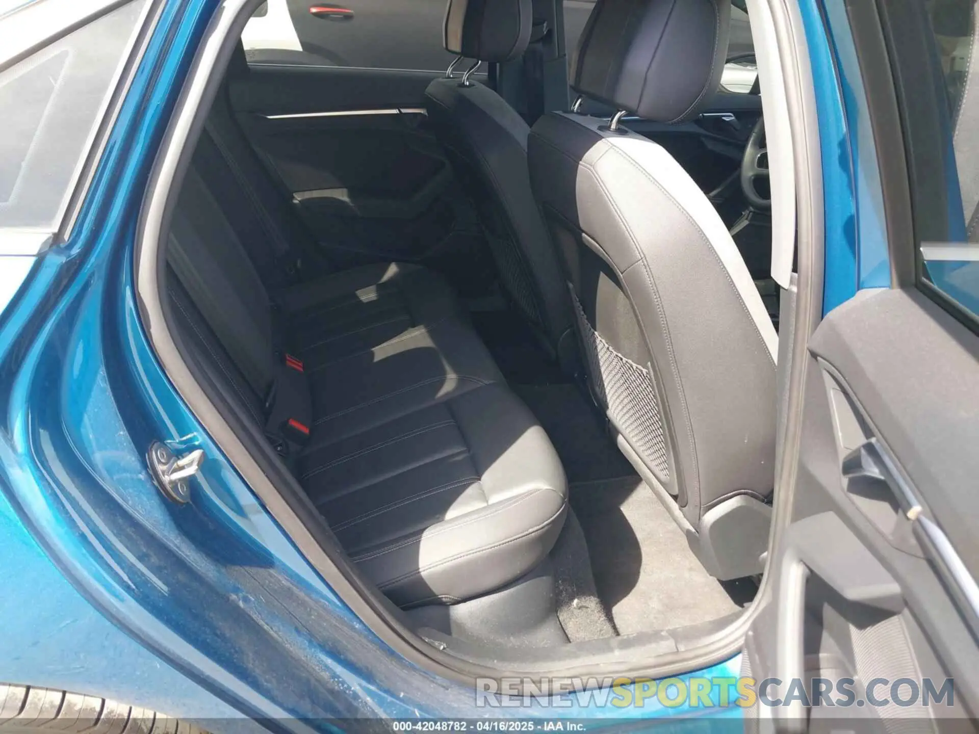 8 fotografías del automóvil dañado WAUAUDGY1PA084908 AUDI A3 2023