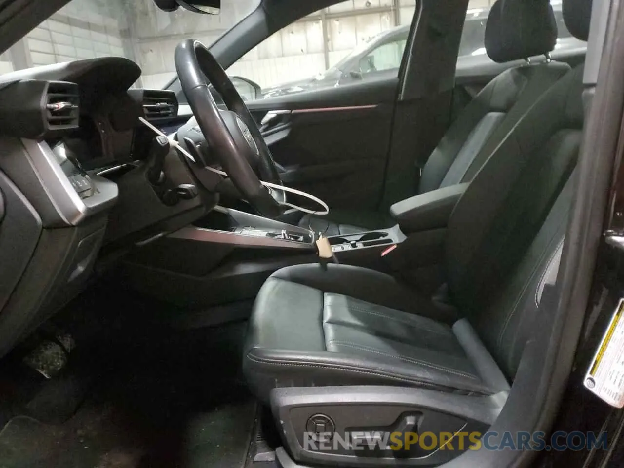 7 fotografías del automóvil dañado WAUAUDGY2PA118905 AUDI A3 2023