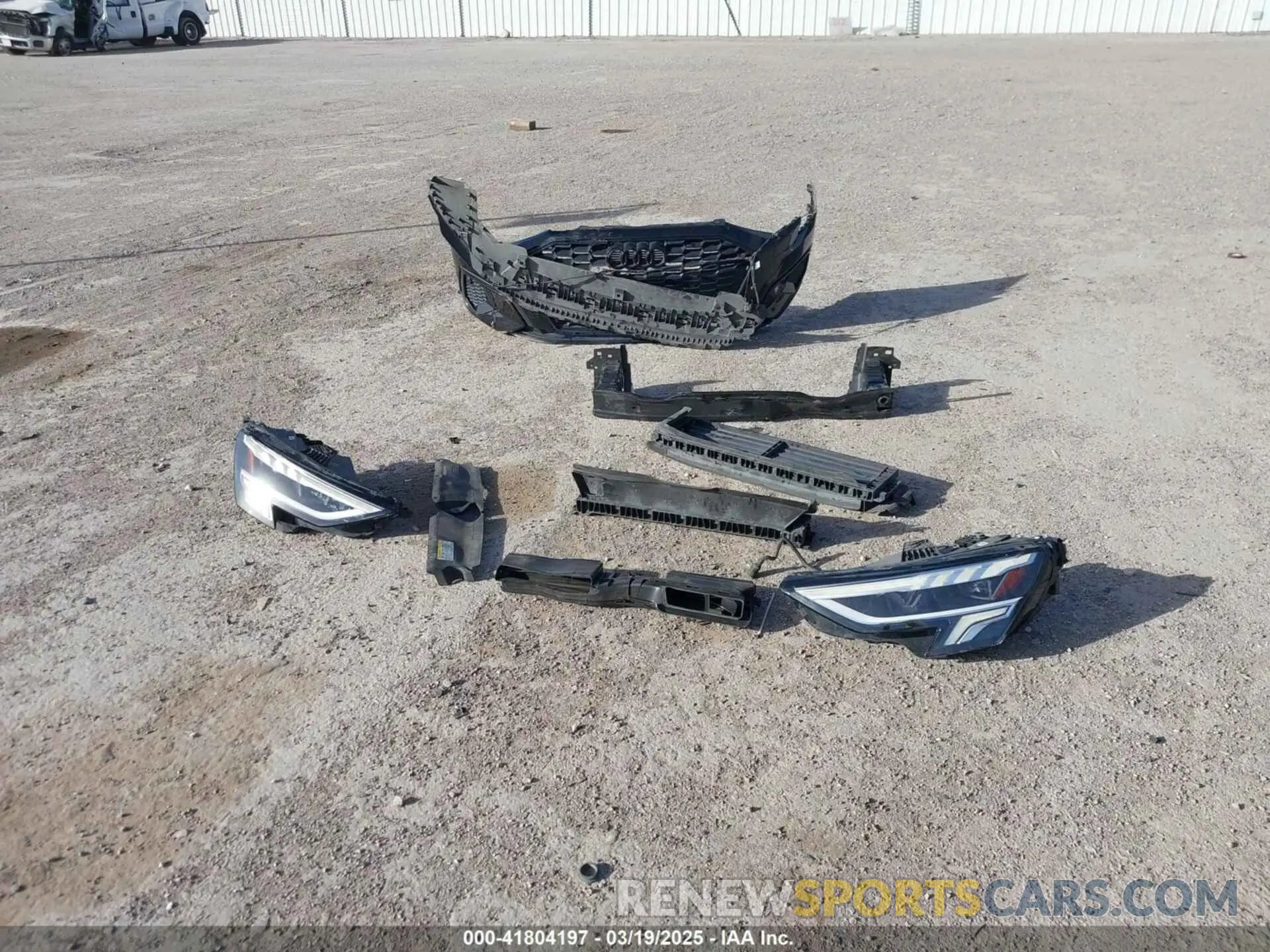 12 fotografías del automóvil dañado WAUAUDGY3PA040523 AUDI A3 2023