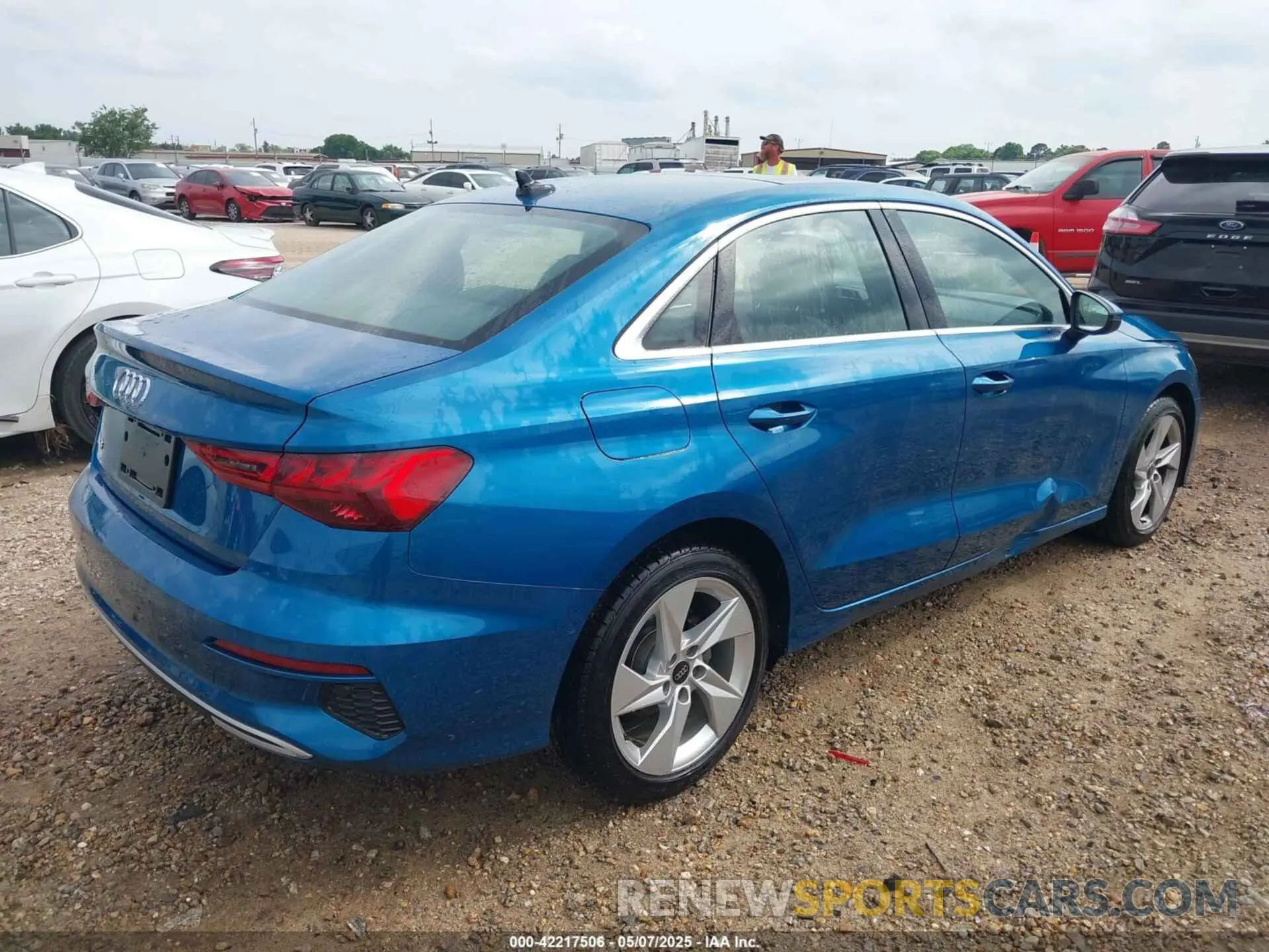 4 fotografías del automóvil dañado WAUAUDGY4PA101569 AUDI A3 2023