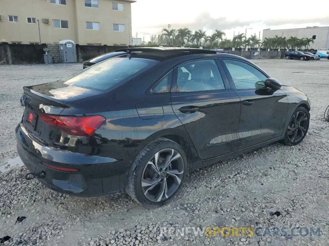 3 fotografías del automóvil dañado WAUAUDGY5PA040071 AUDI A3 2023