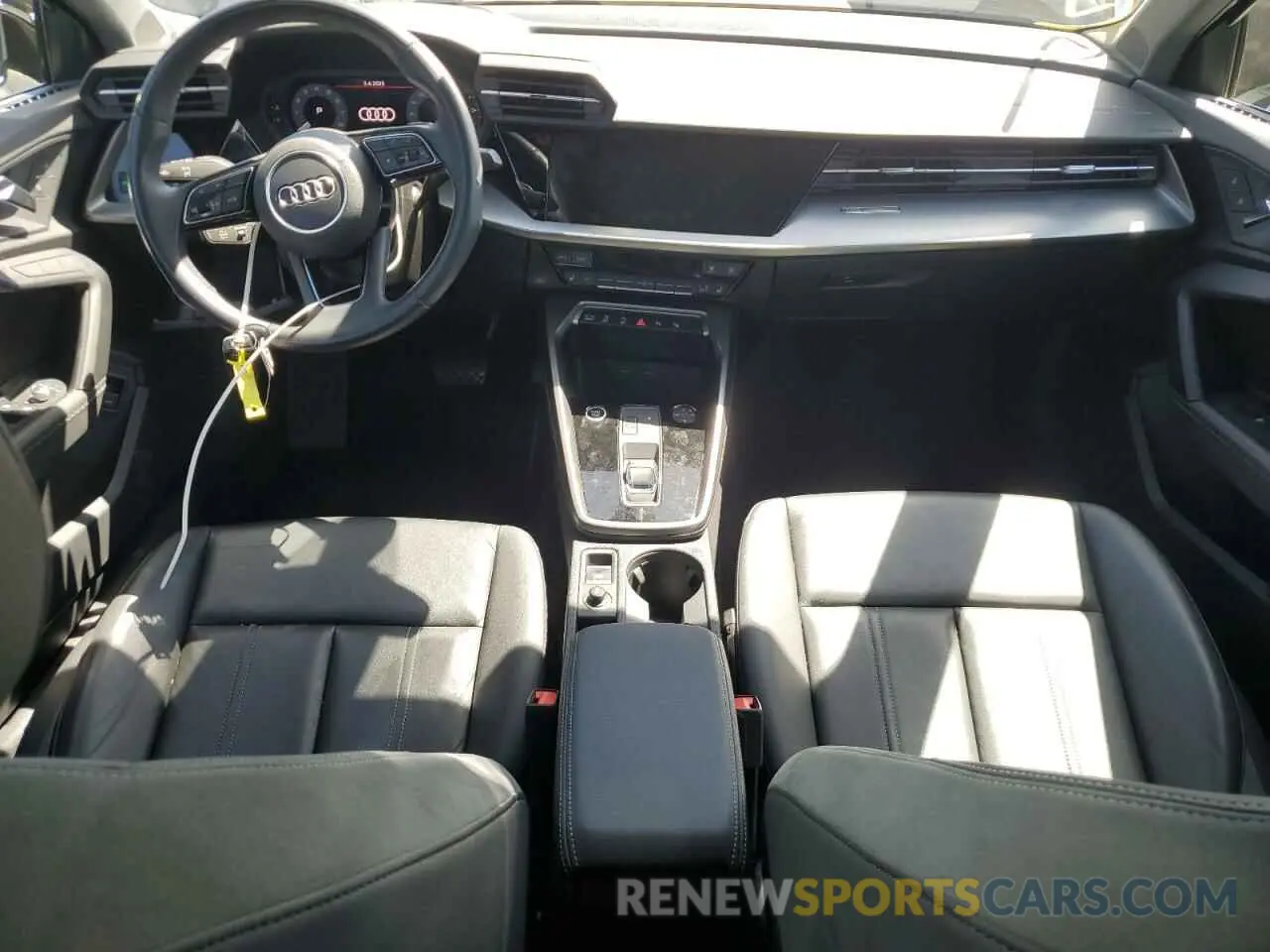 8 fotografías del automóvil dañado WAUAUDGY5PA059543 AUDI A3 2023
