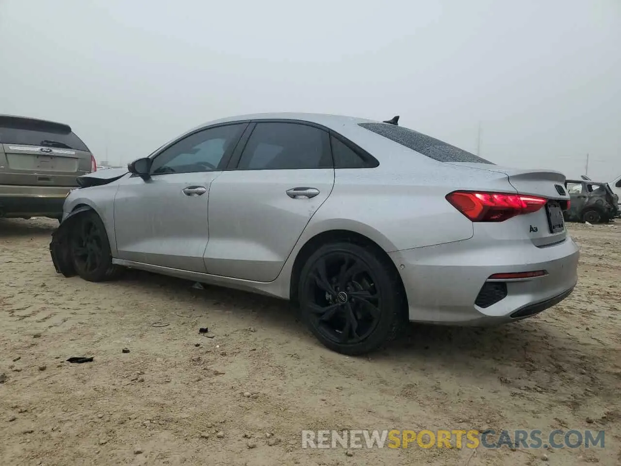 2 fotografías del automóvil dañado WAUAUDGY5PA114749 AUDI A3 2023