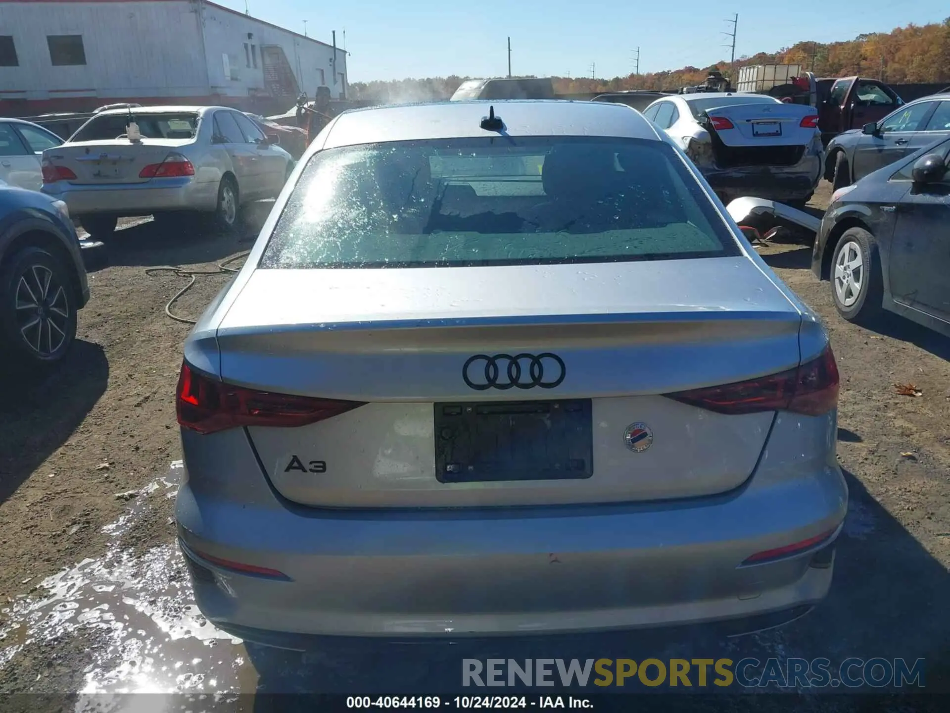 16 fotografías del automóvil dañado WAUAUDGY7PA013244 AUDI A3 2023