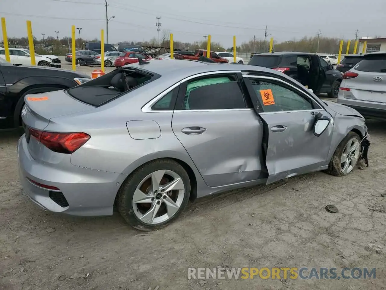 3 fotografías del automóvil dañado WAUAUDGY7PA110492 AUDI A3 2023