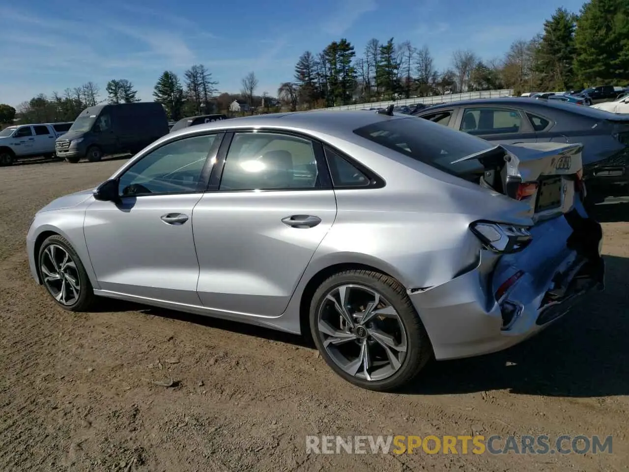 2 fotografías del automóvil dañado WAUAUDGY8PA016332 AUDI A3 2023
