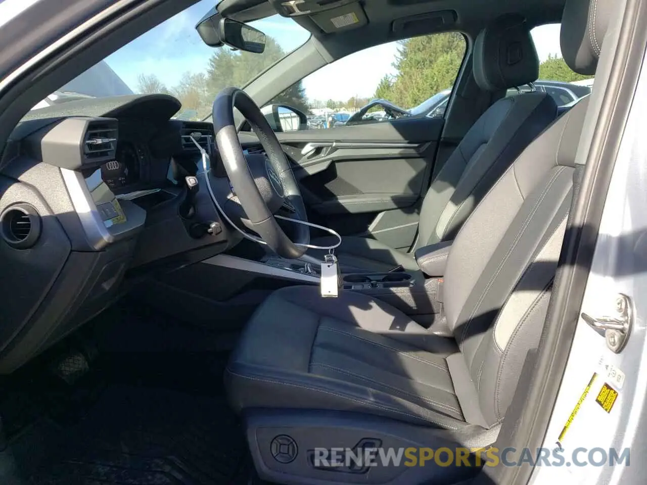 7 fotografías del automóvil dañado WAUAUDGY8PA016332 AUDI A3 2023
