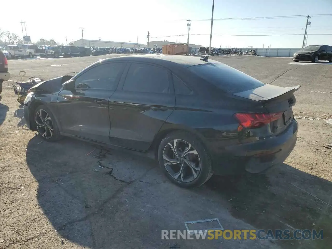 2 fotografías del automóvil dañado WAUAUDGY8PA110579 AUDI A3 2023