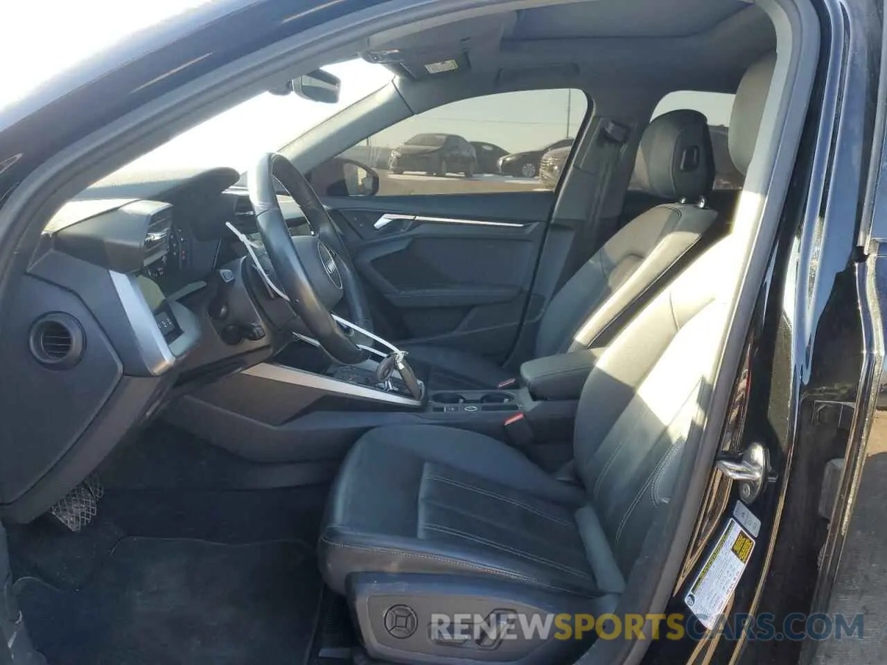 7 fotografías del automóvil dañado WAUAUDGY8PA110579 AUDI A3 2023