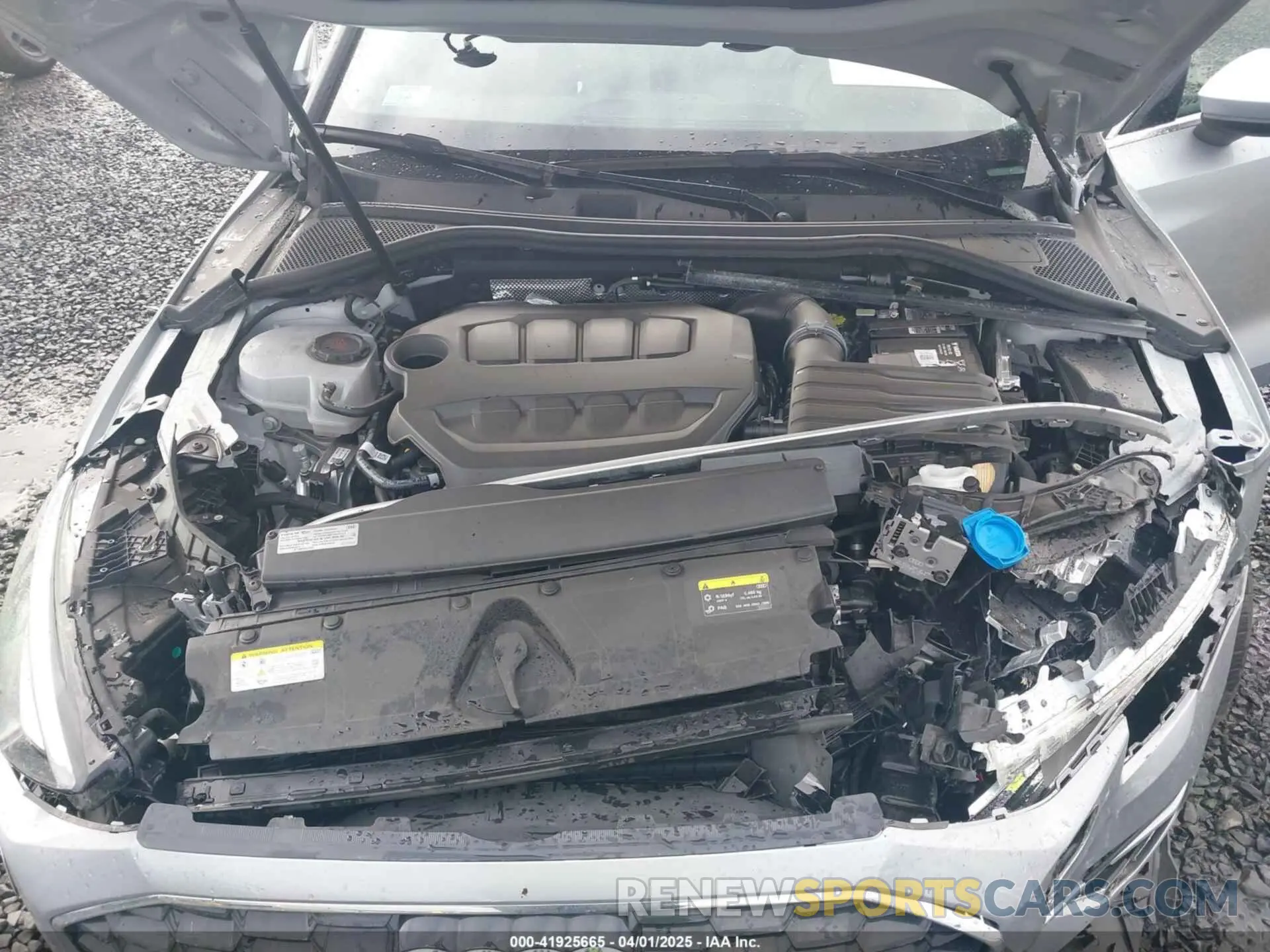 10 fotografías del automóvil dañado WAUAUDGYXPA062020 AUDI A3 2023