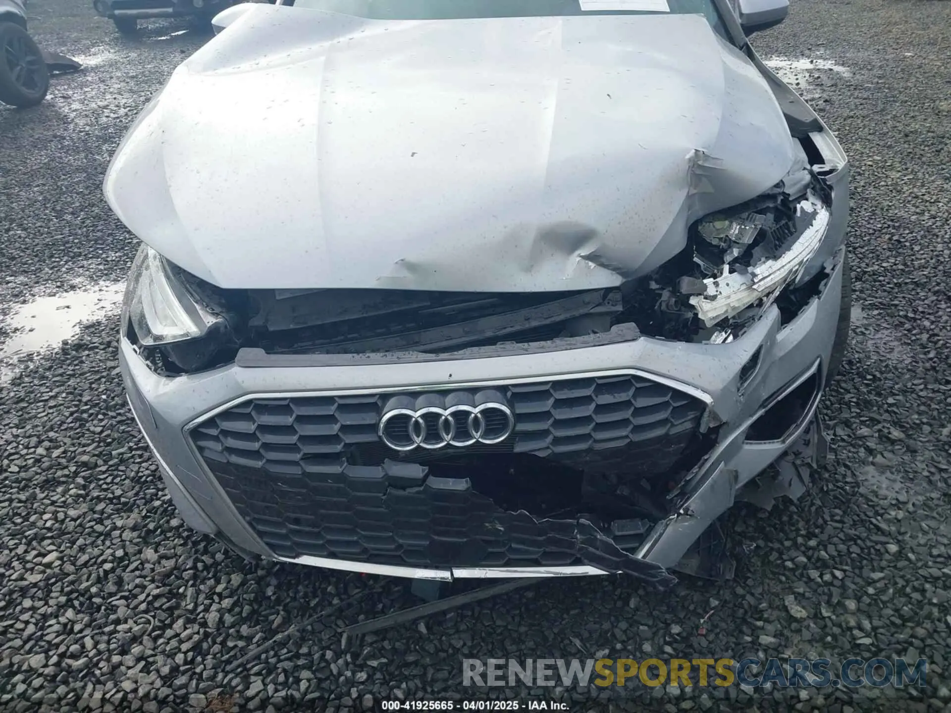 6 fotografías del automóvil dañado WAUAUDGYXPA062020 AUDI A3 2023