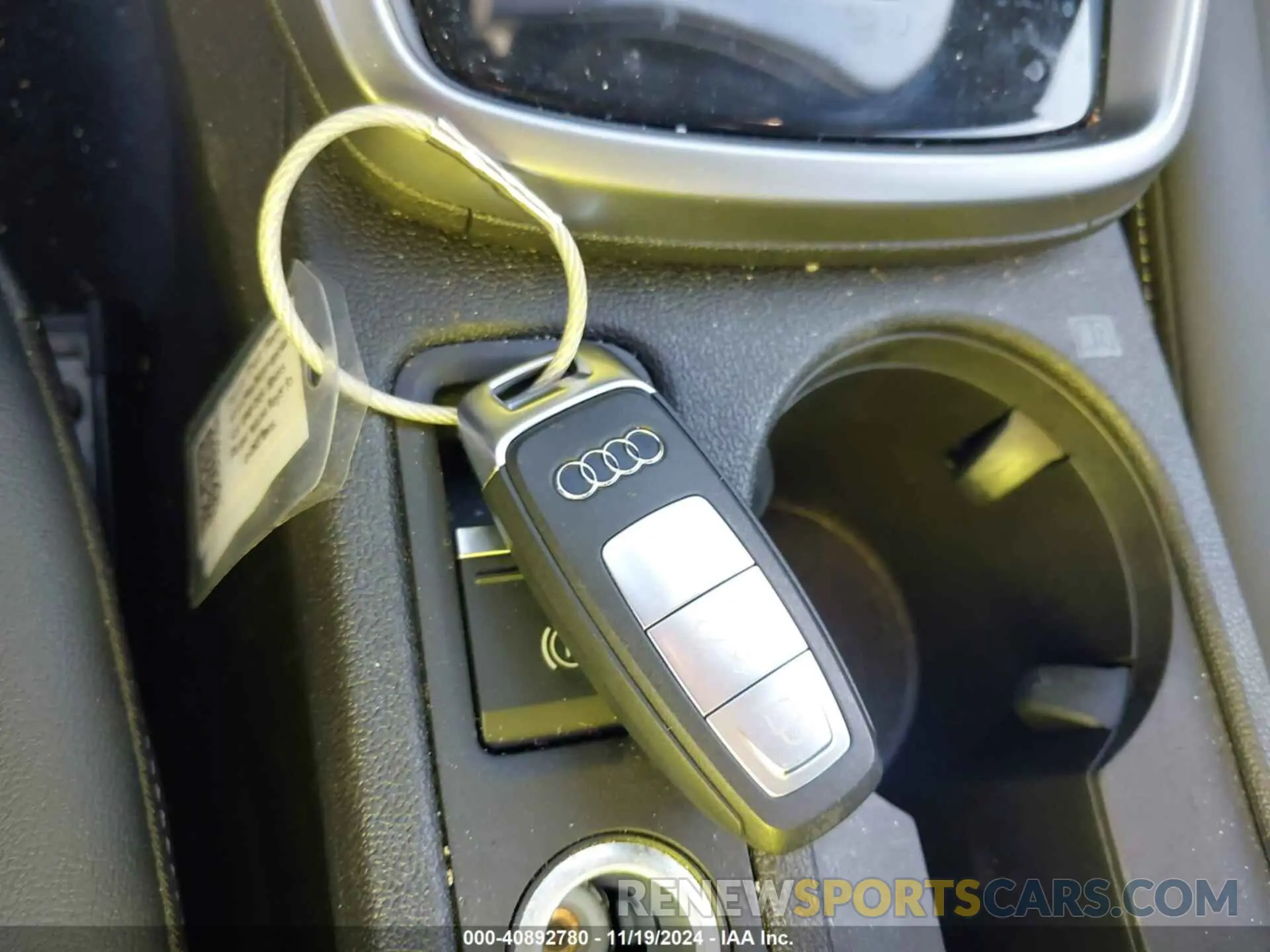 11 fotografías del automóvil dañado WAUAUDGYXPA071171 AUDI A3 2023