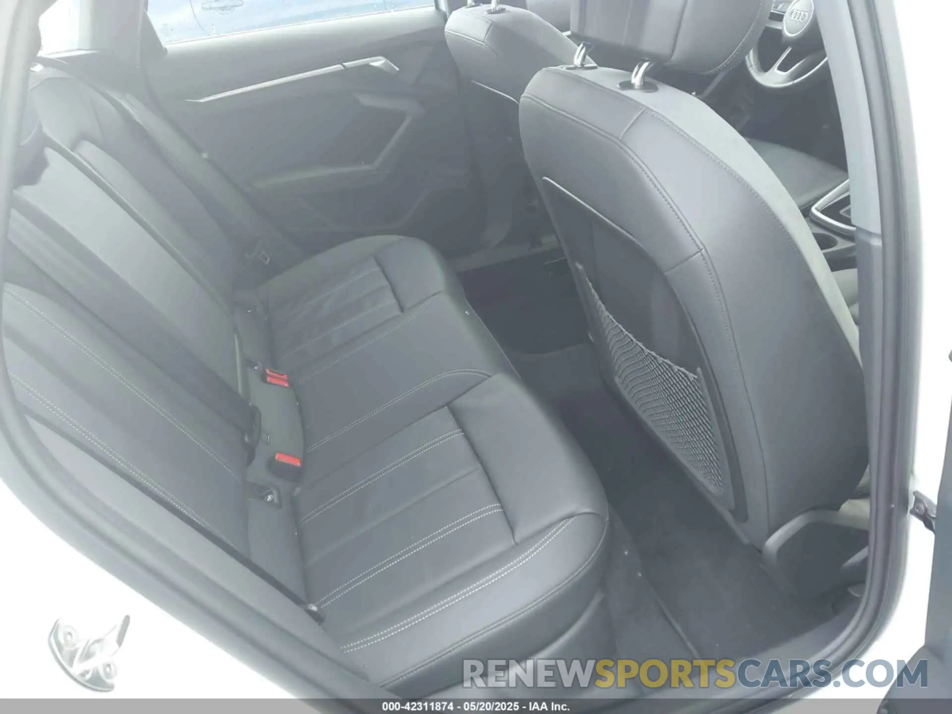 8 fotografías del automóvil dañado WAUAUDGYXPA118652 AUDI A3 2023