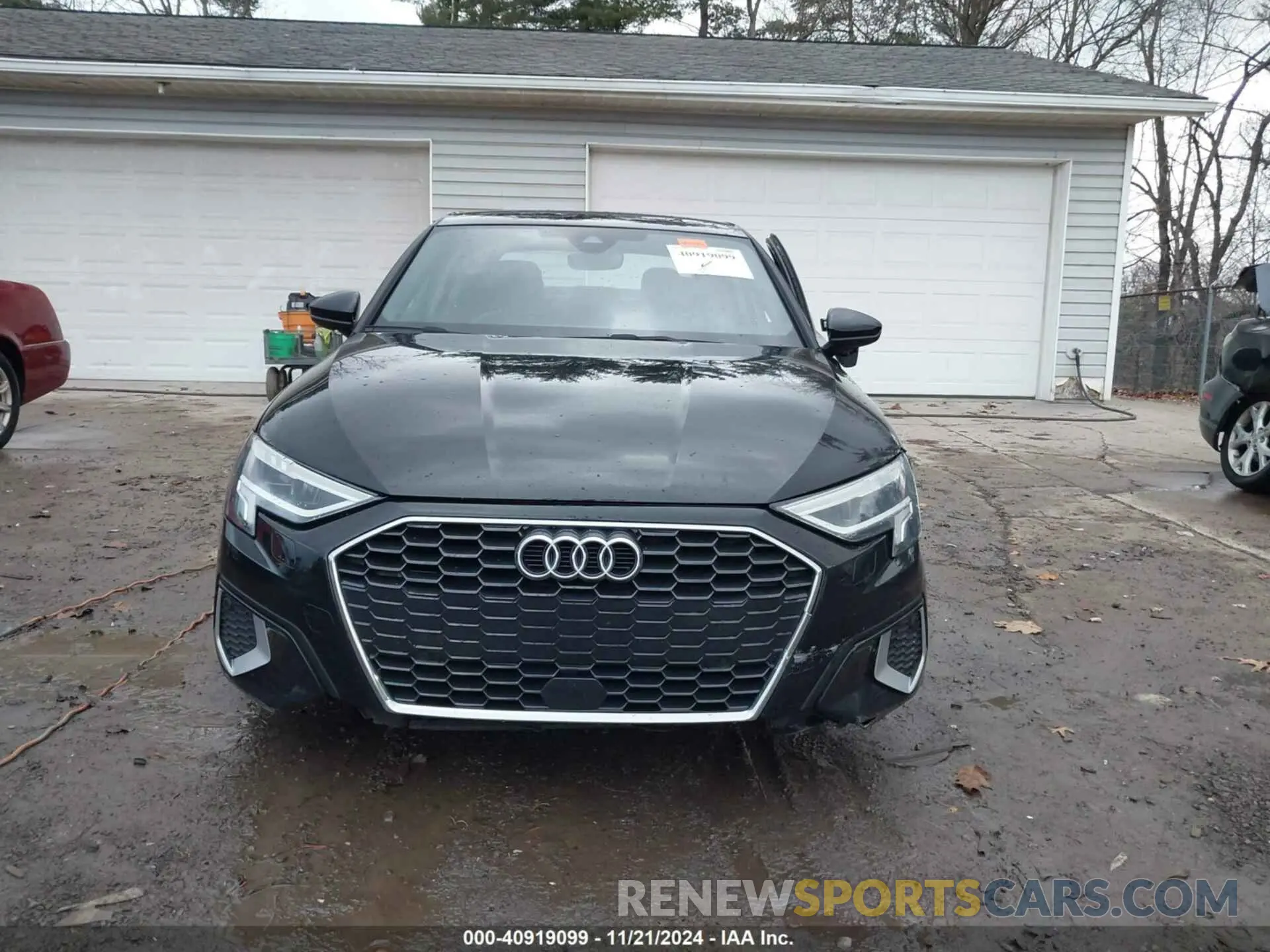 13 fotografías del automóvil dañado WAUAUDGYXPA118814 AUDI A3 2023