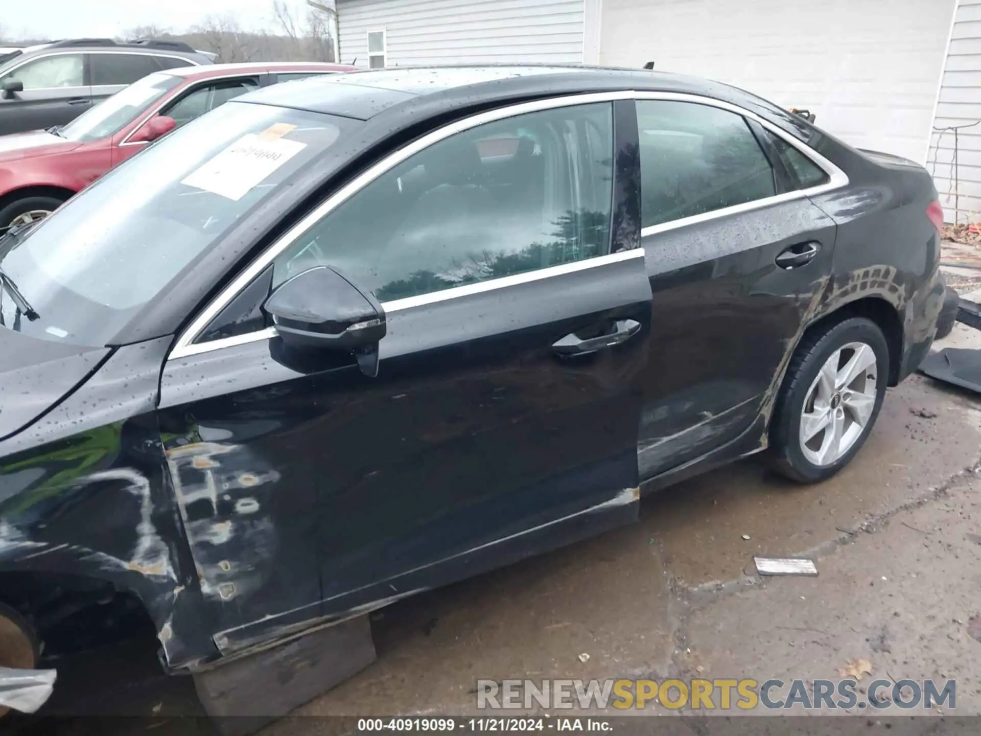 18 fotografías del automóvil dañado WAUAUDGYXPA118814 AUDI A3 2023