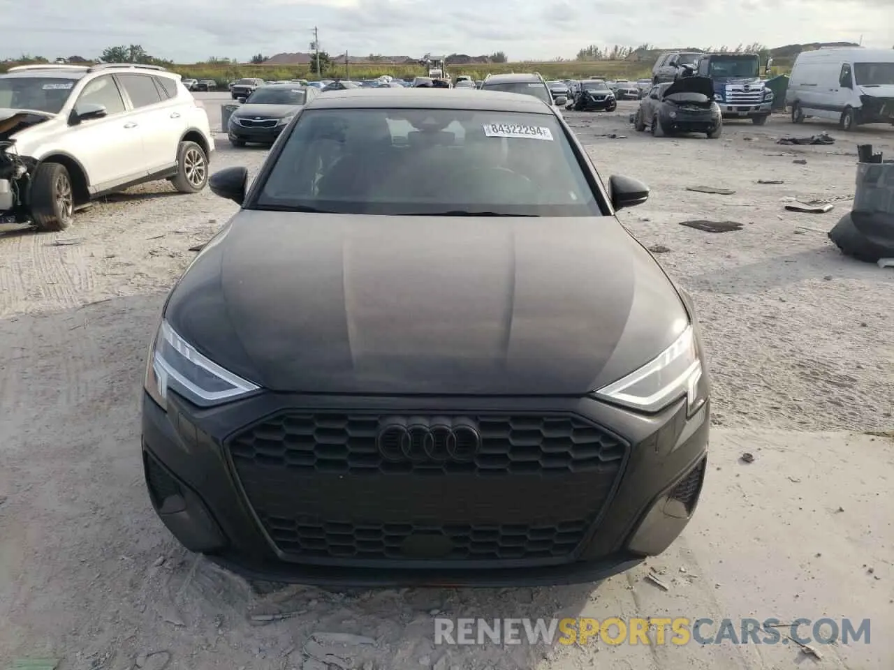 5 fotografías del automóvil dañado WAUBUDGY3PA122935 AUDI A3 2023