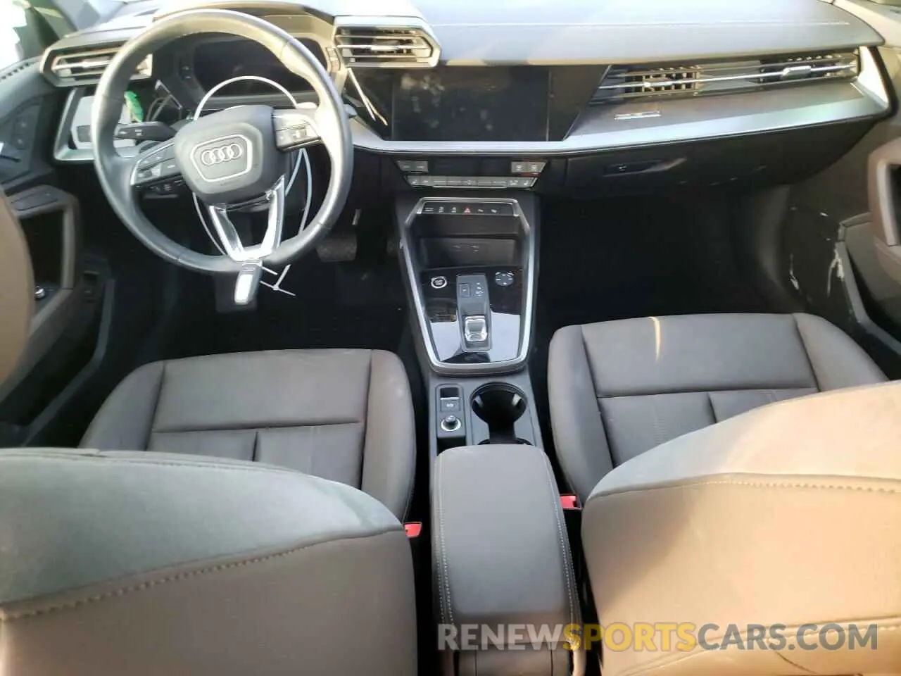 8 fotografías del automóvil dañado WAUBUDGY3PA122935 AUDI A3 2023