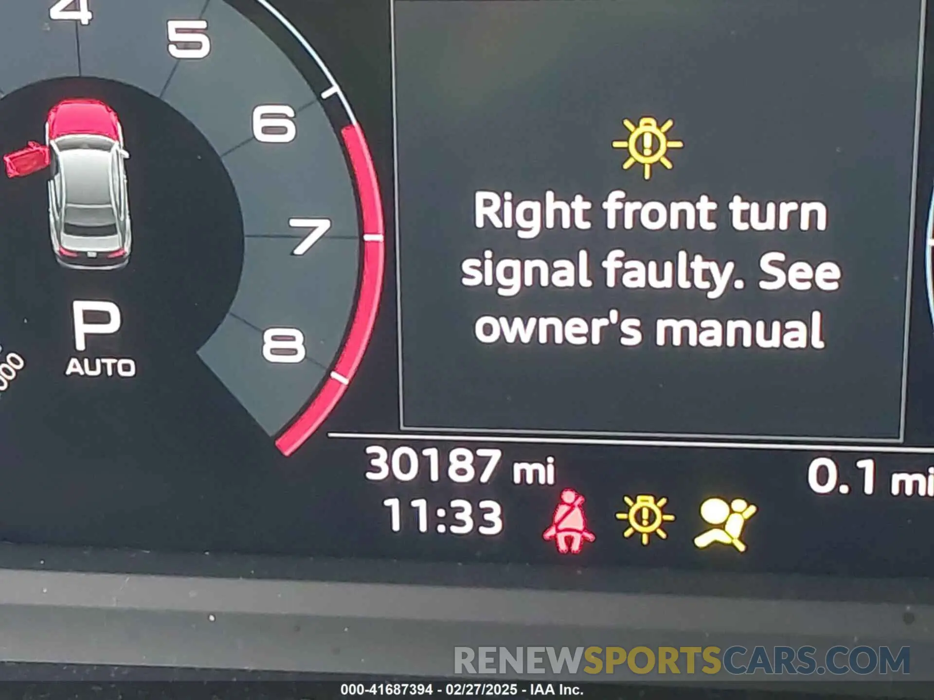 15 fotografías del automóvil dañado WAUGUDGY1PA104004 AUDI A3 2023